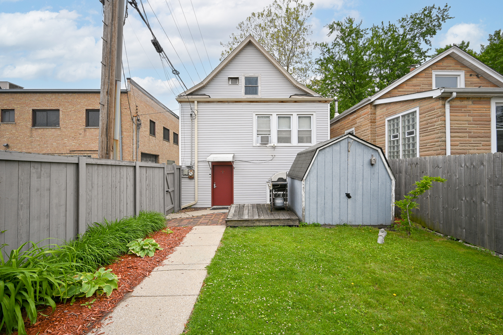 813 Circle Avenue