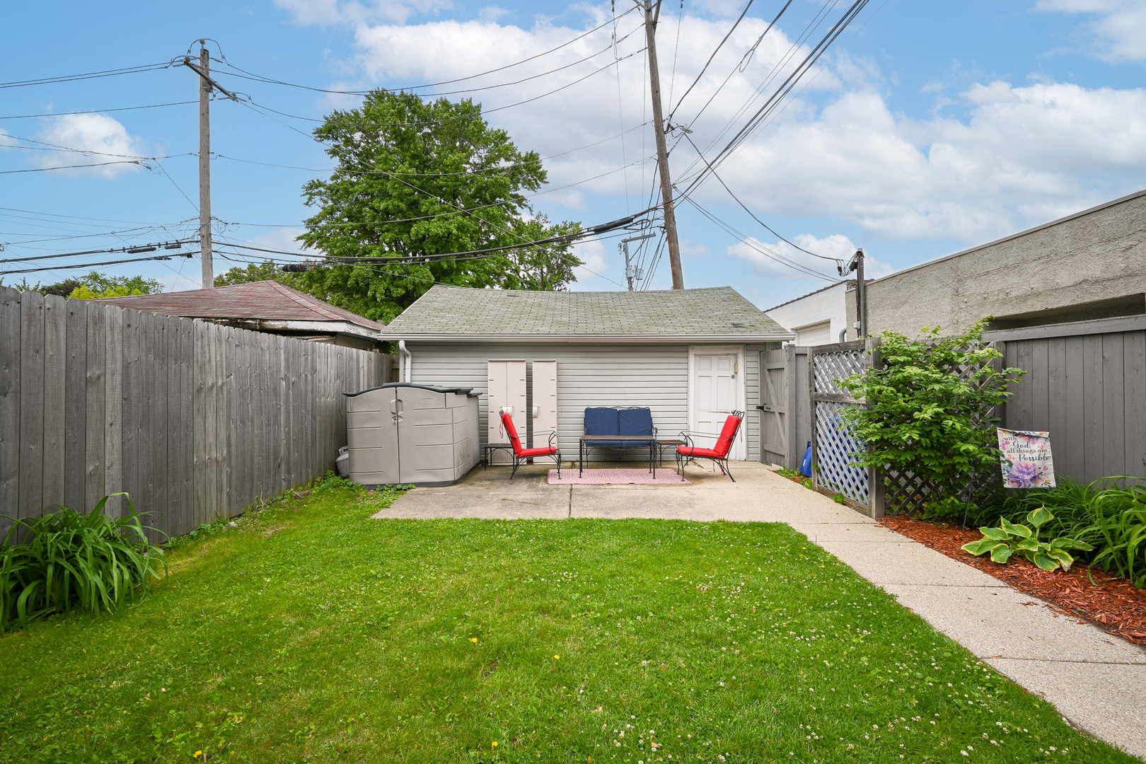 813 Circle Avenue