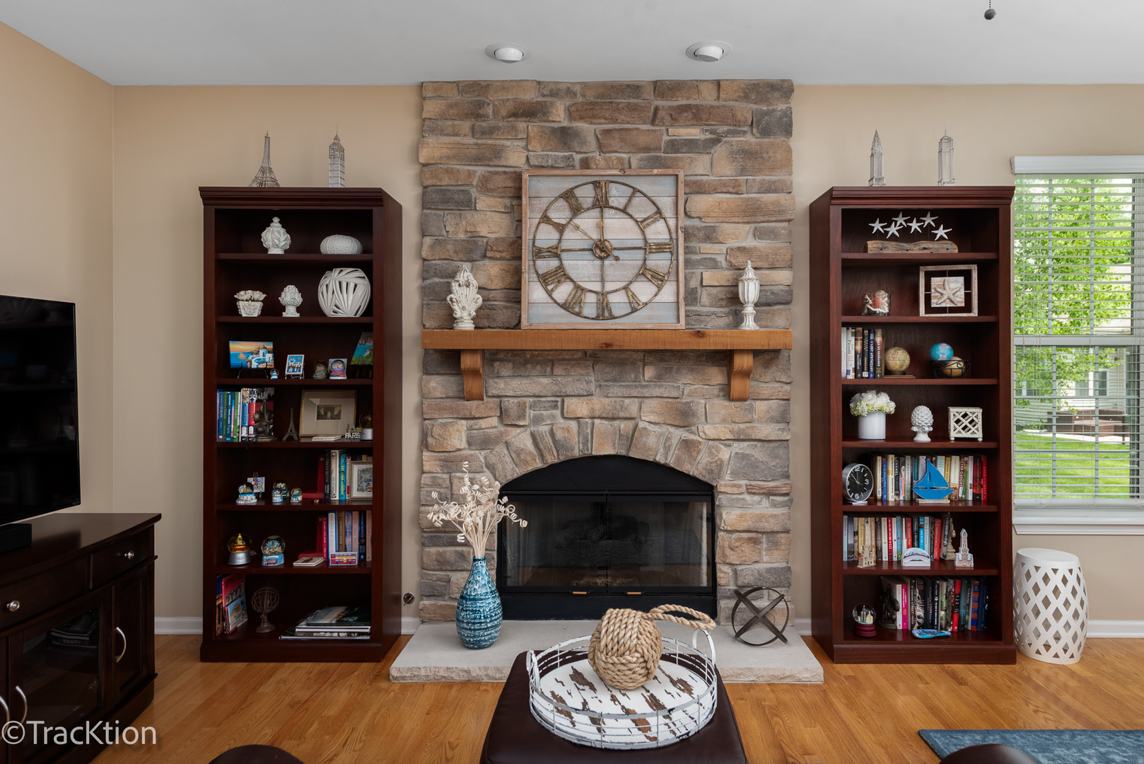 16601 Grandwood Lake Drive