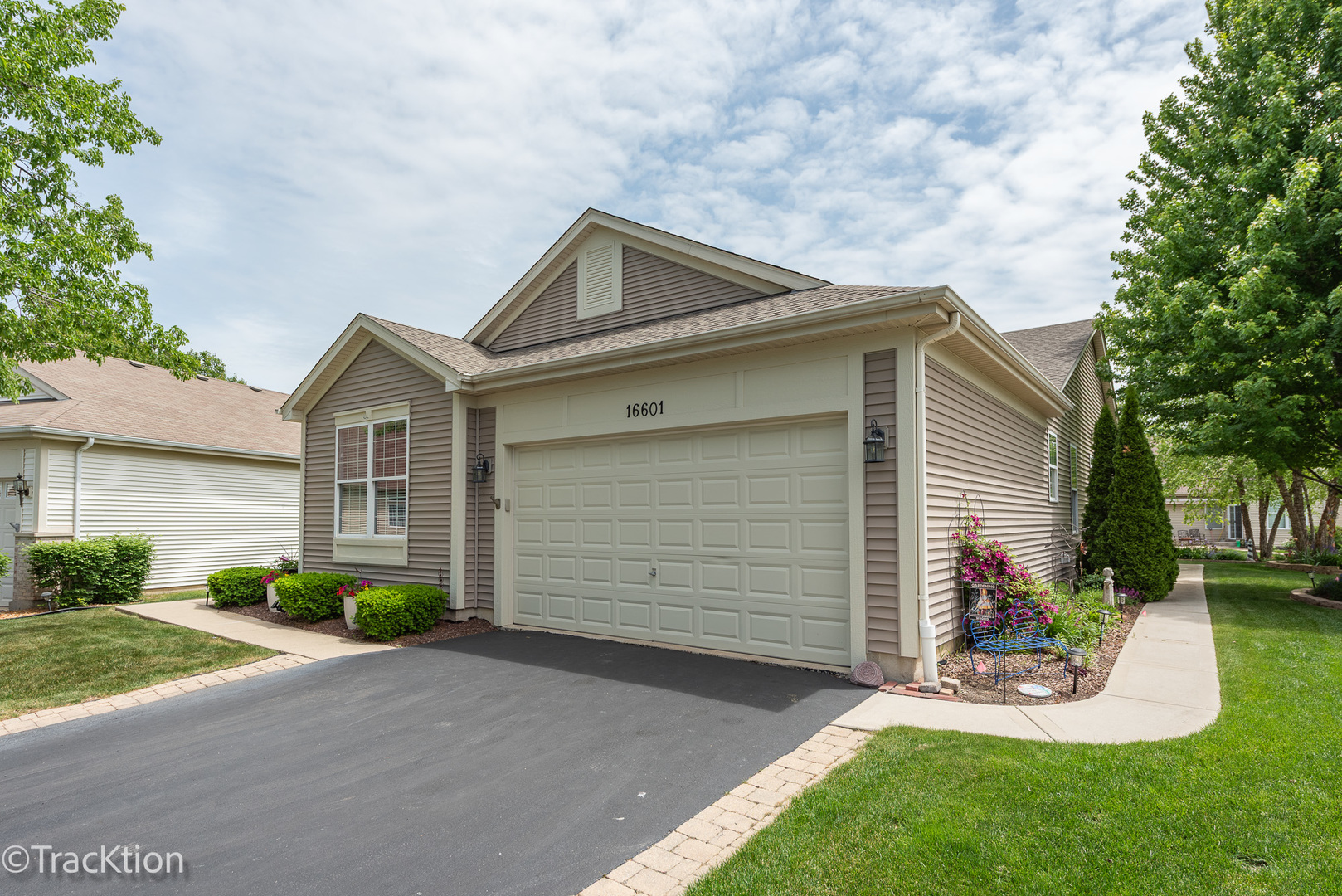 16601 Grandwood Lake Drive