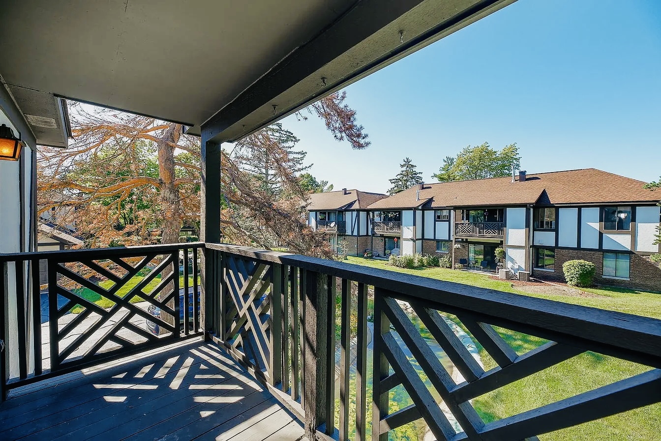 865 Sheldon Court Unit: C