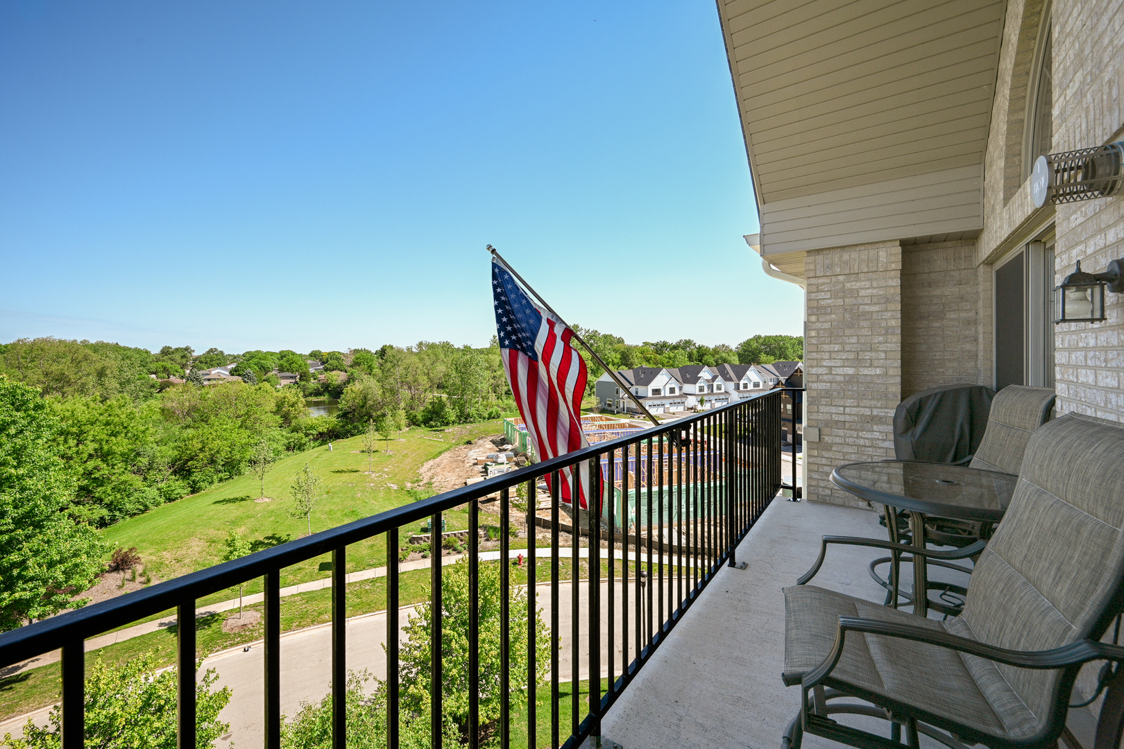 8505 Woodward Avenue Unit: 403