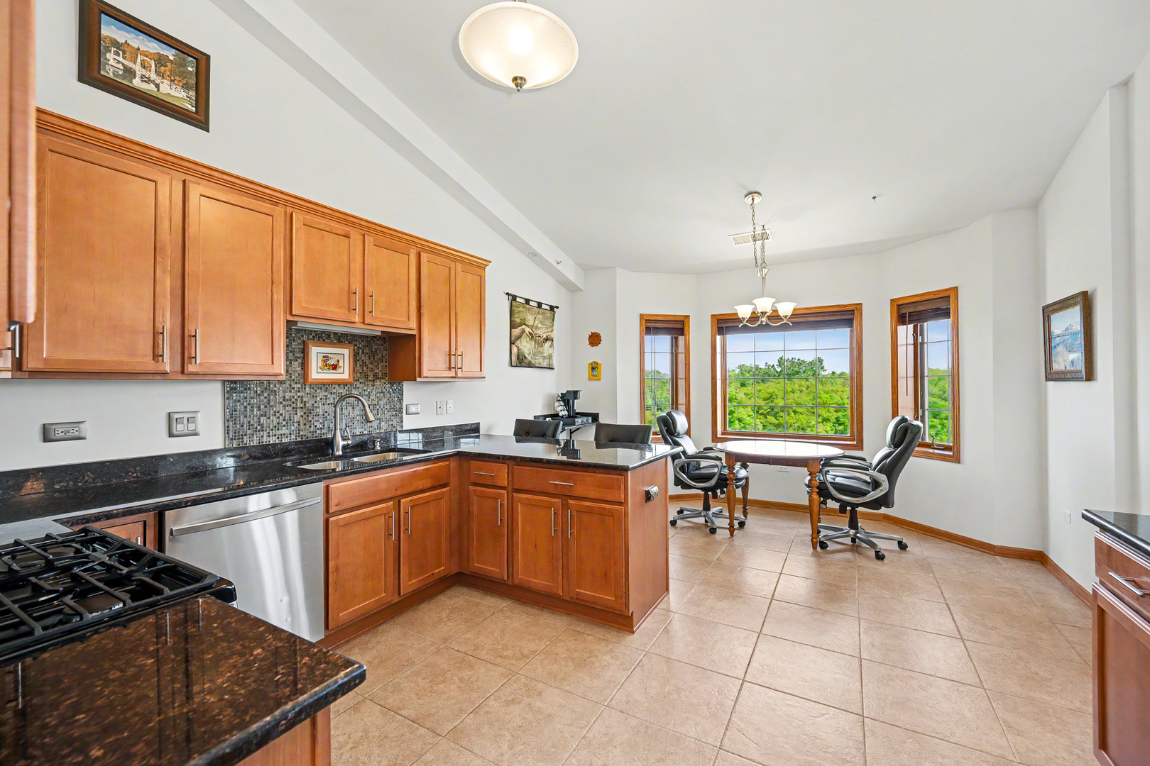 8505 Woodward Avenue Unit: 403