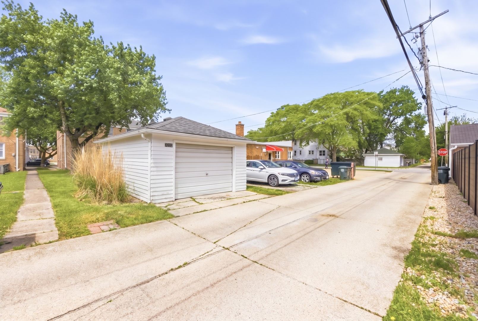 3707 Prairie Avenue
