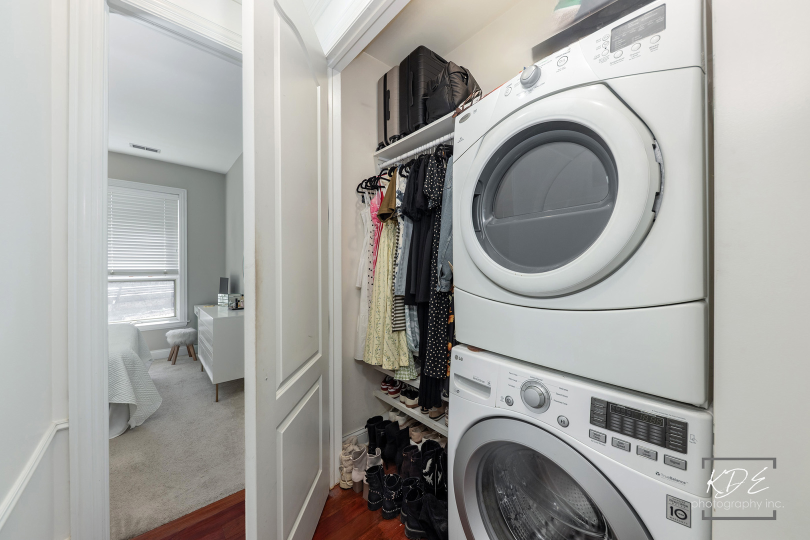 700 W Grand Avenue Unit: 3E