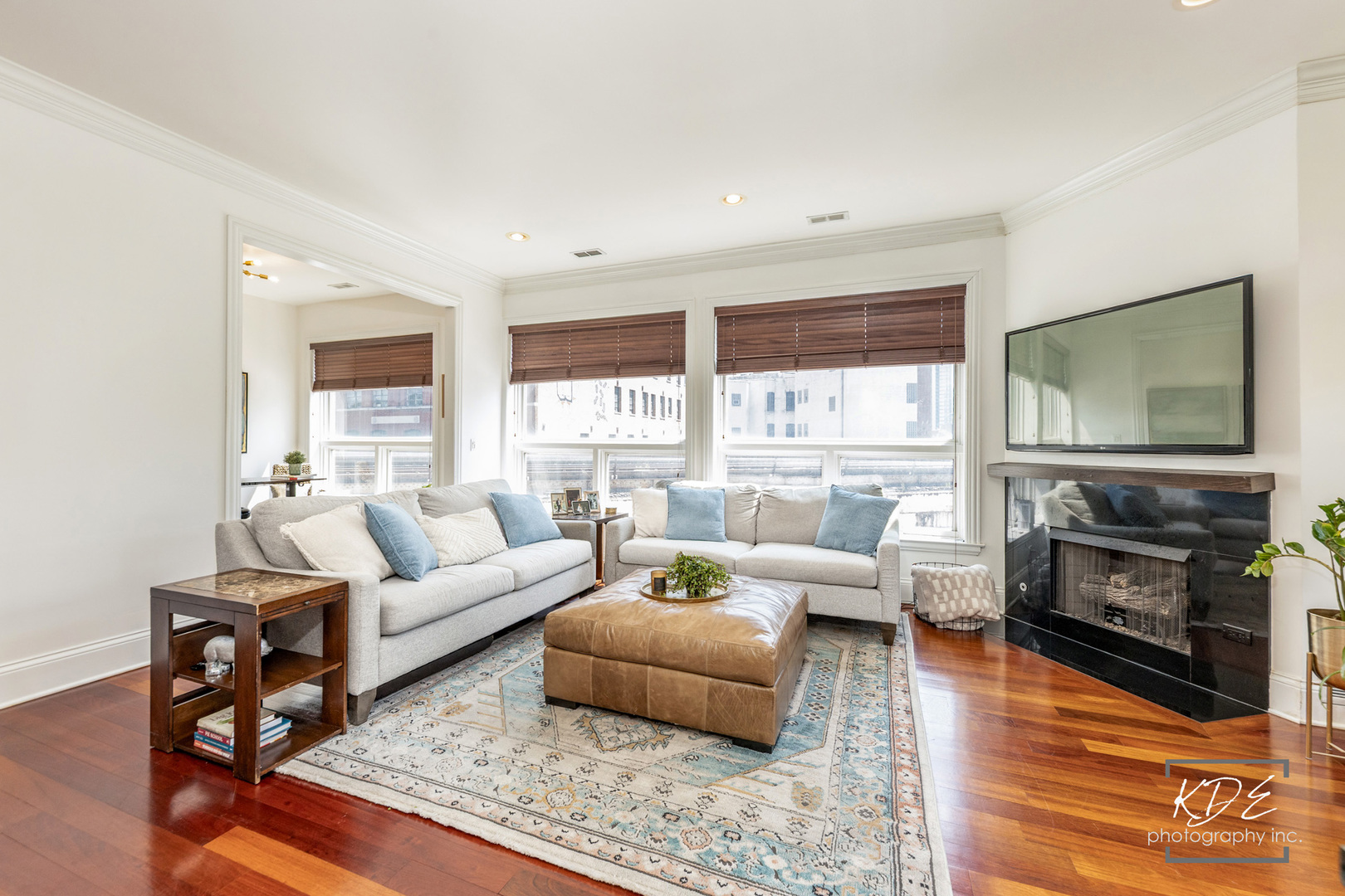 700 W Grand Avenue Unit: 3E