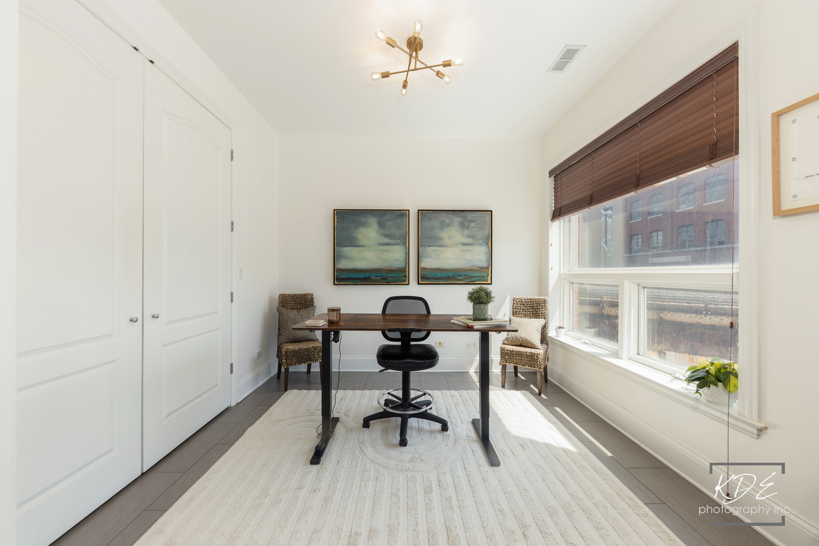 700 W Grand Avenue Unit: 3E