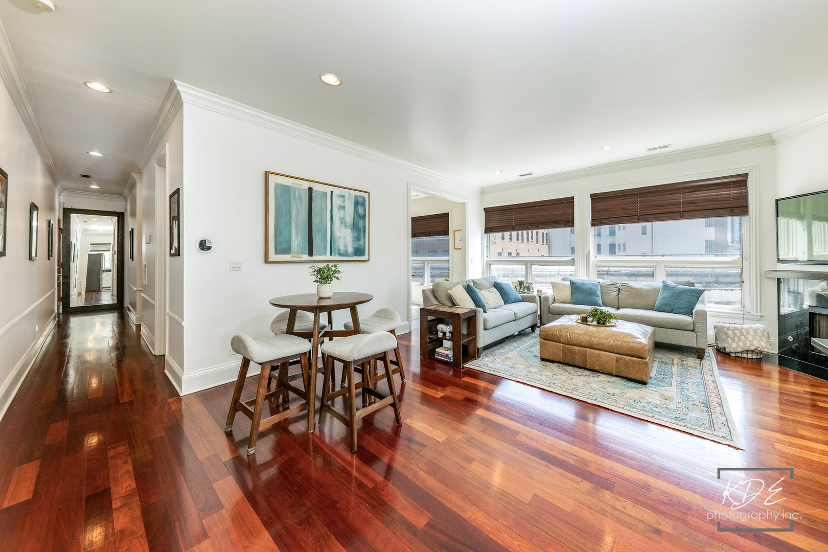 700 W Grand Avenue Unit: 3E