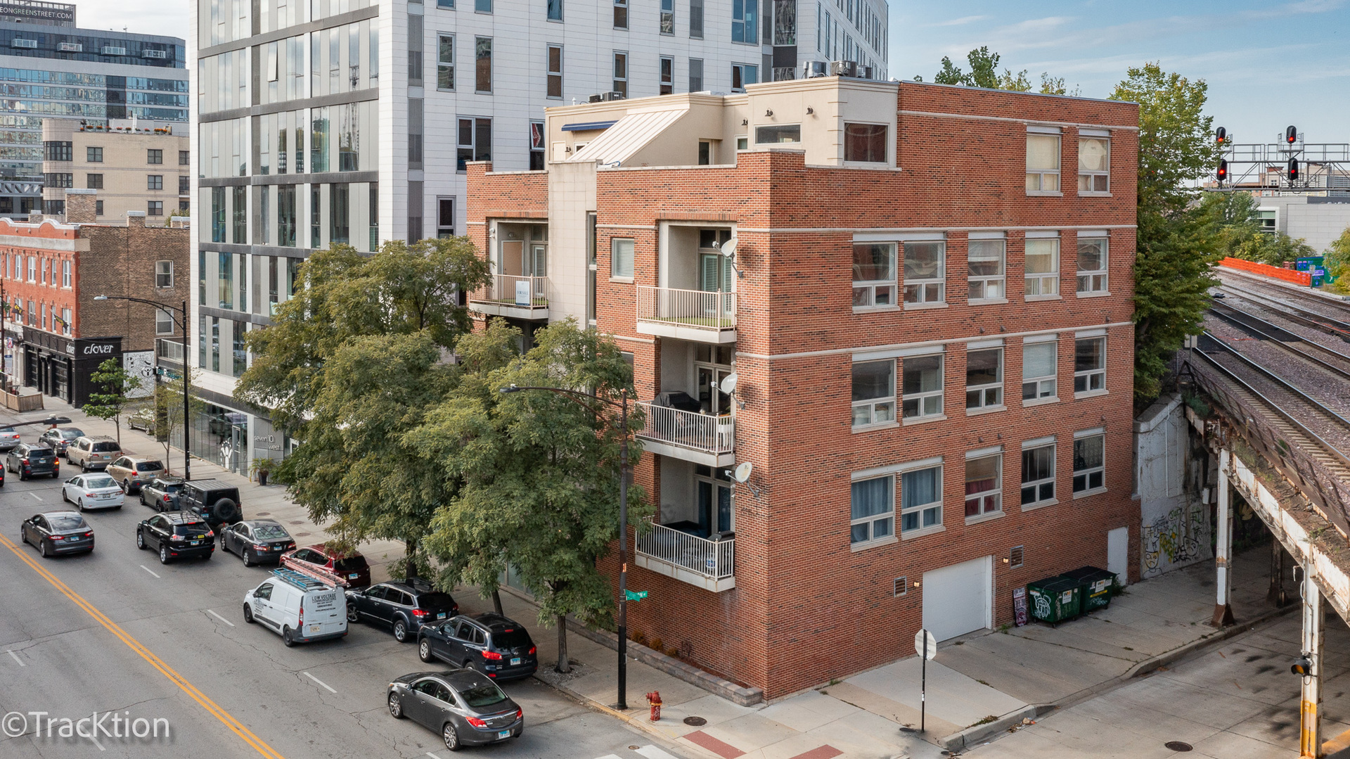 700 W Grand Avenue Unit: 3E
