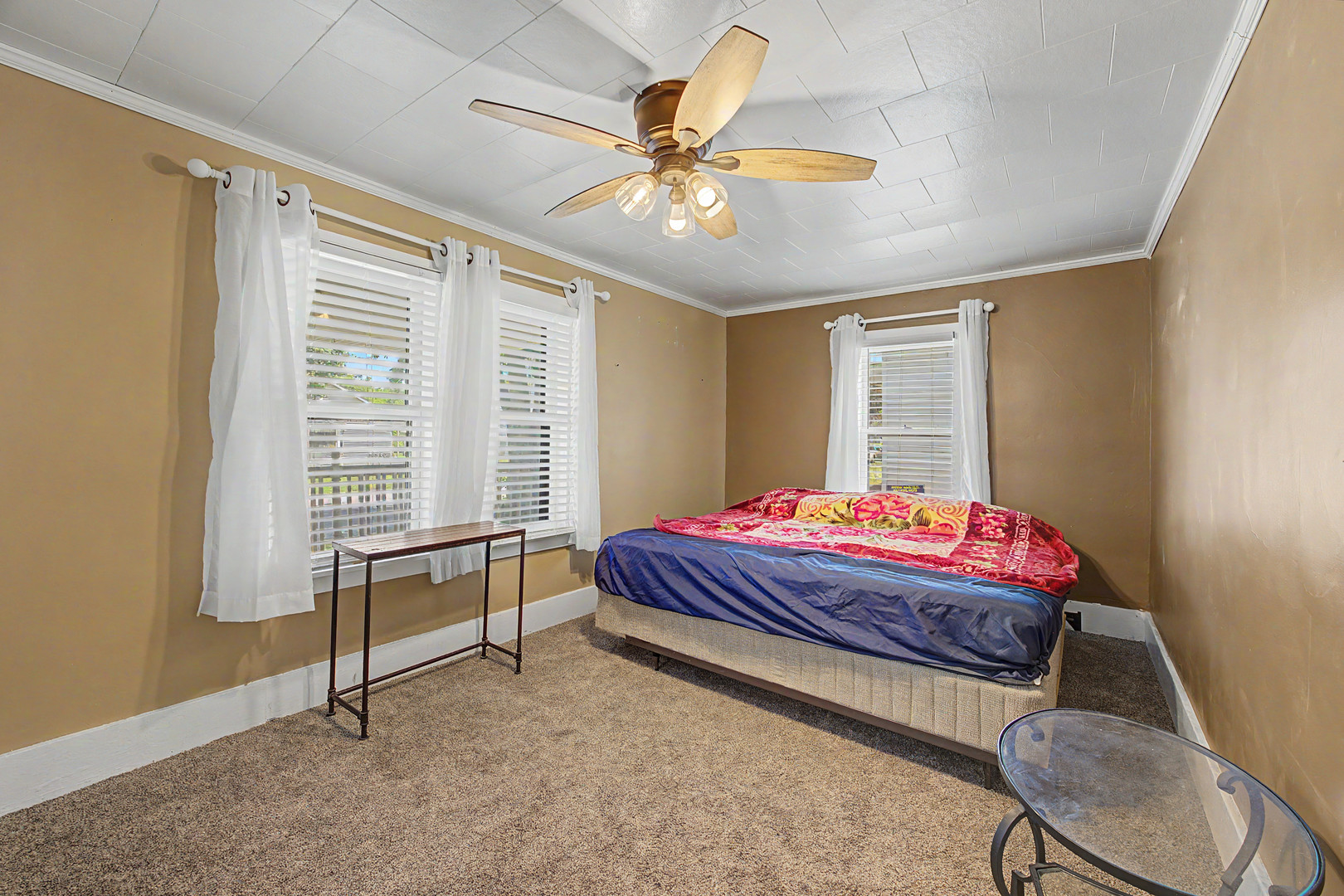1206 E Main Street