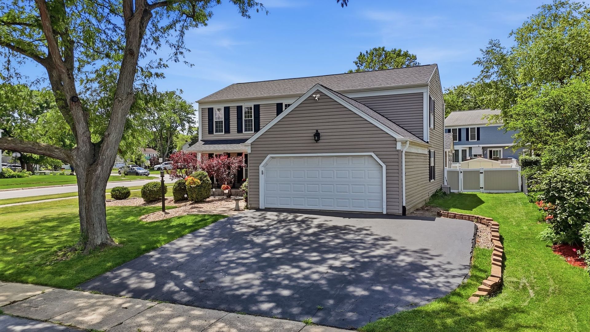 702 Hickory Lane