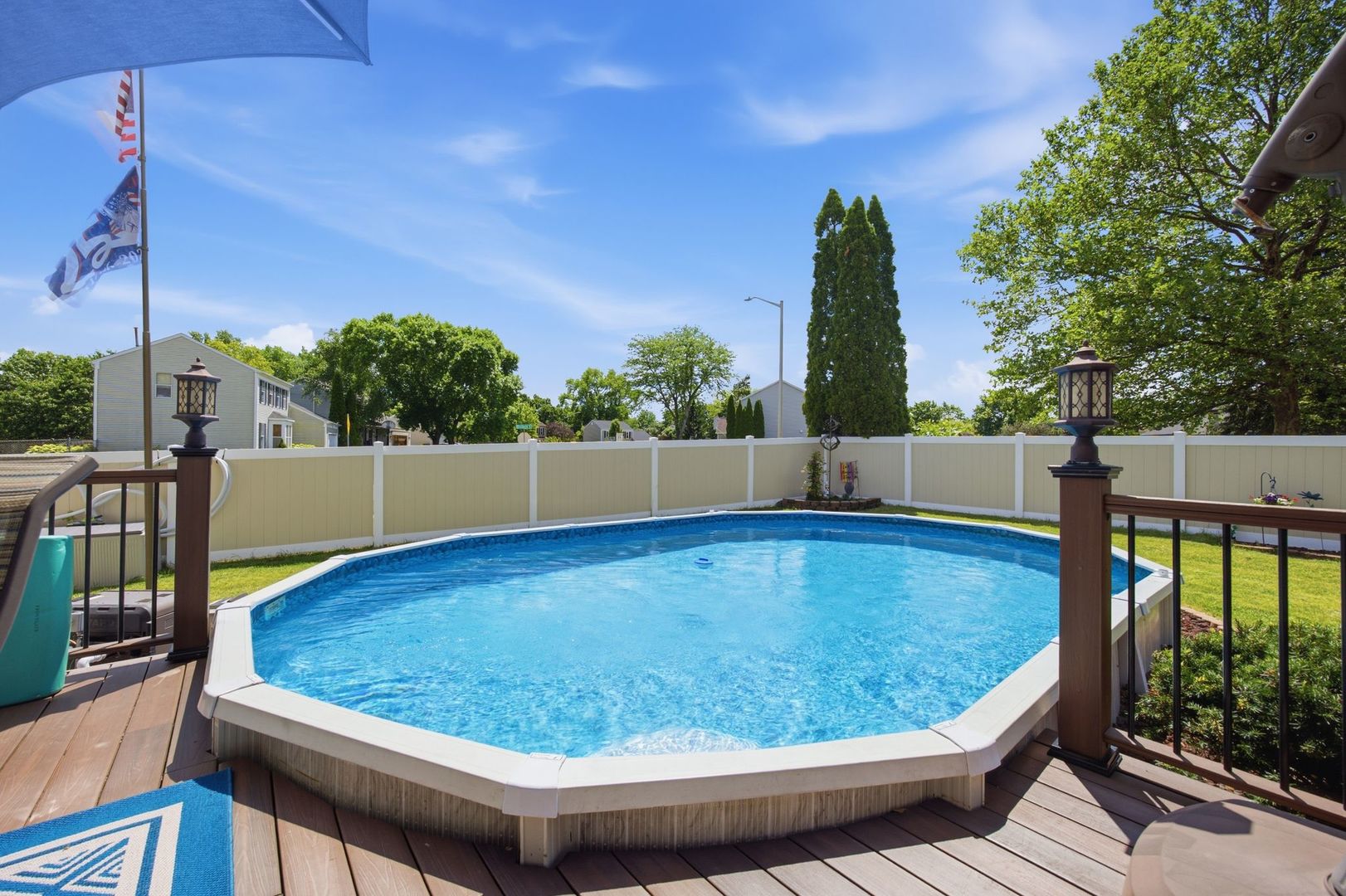 702 Hickory Lane