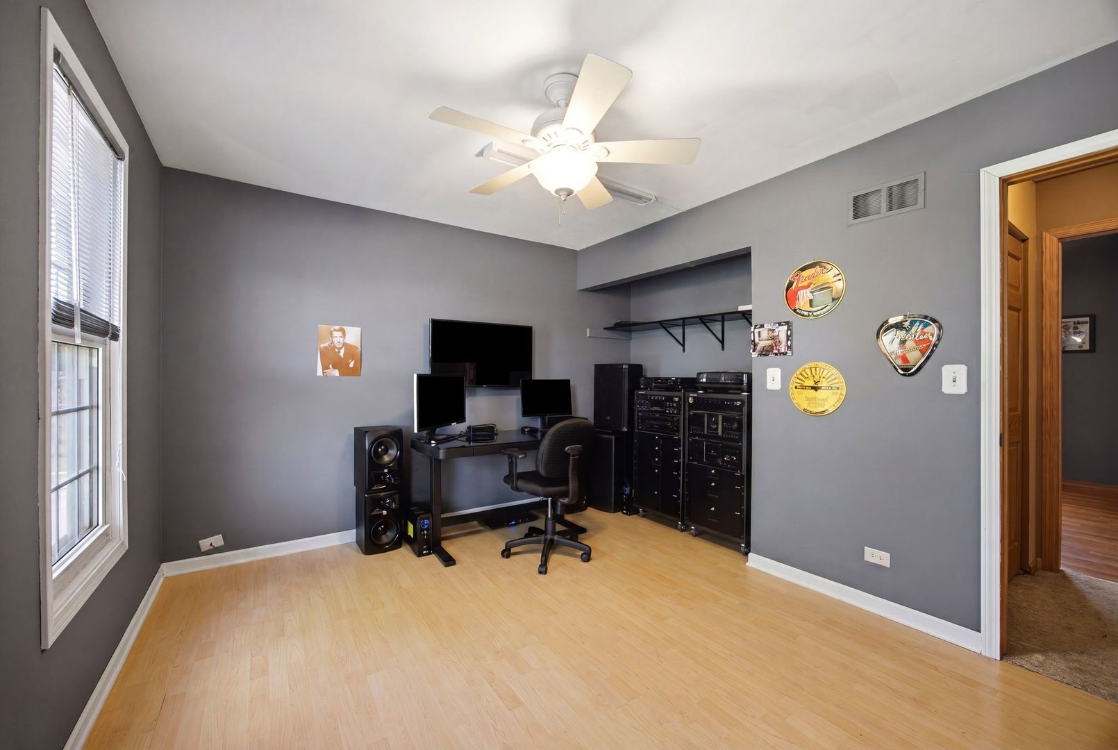 702 Hickory Lane