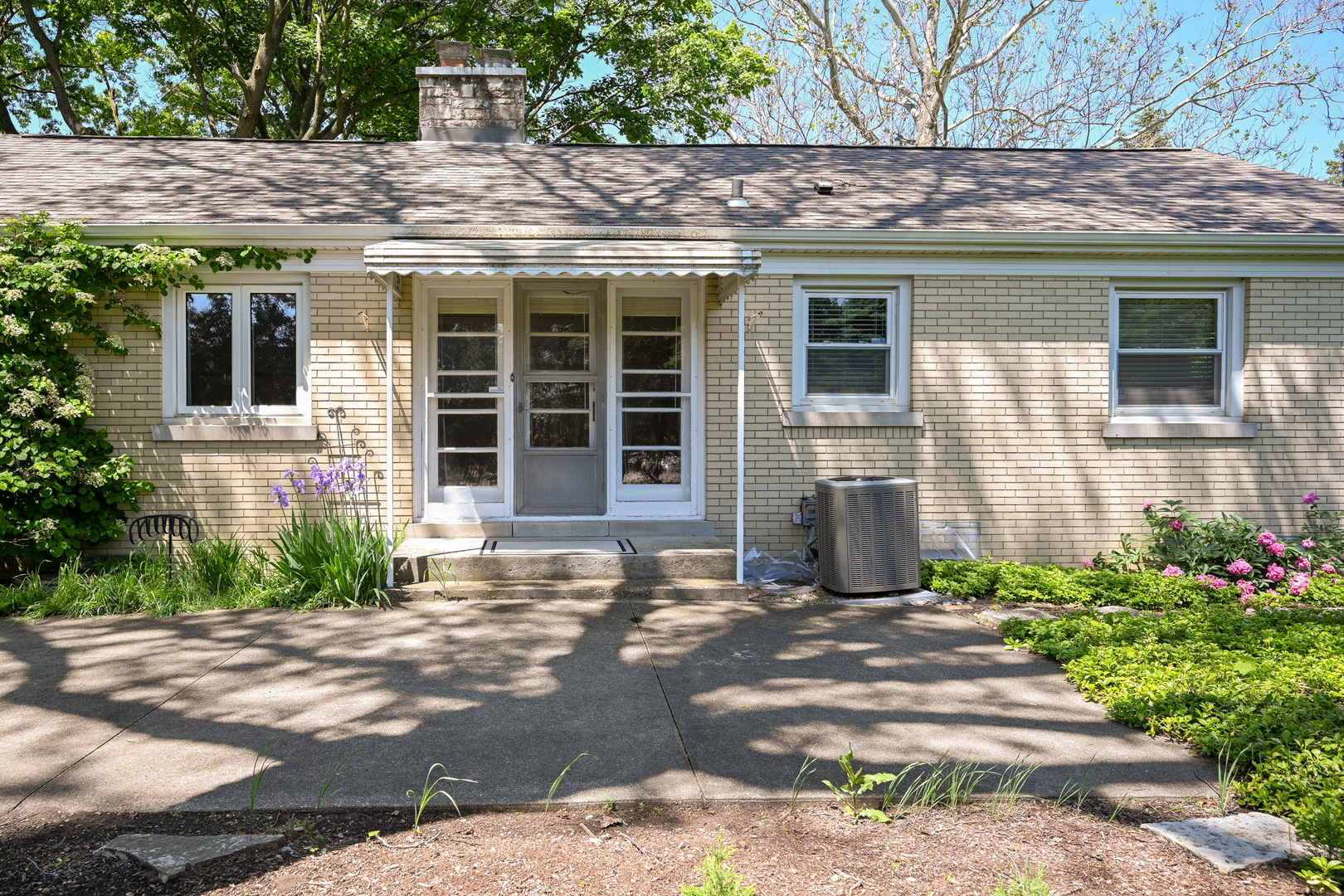 325 Lambert Road