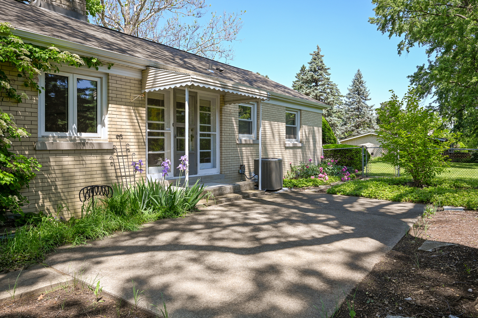 325 Lambert Road