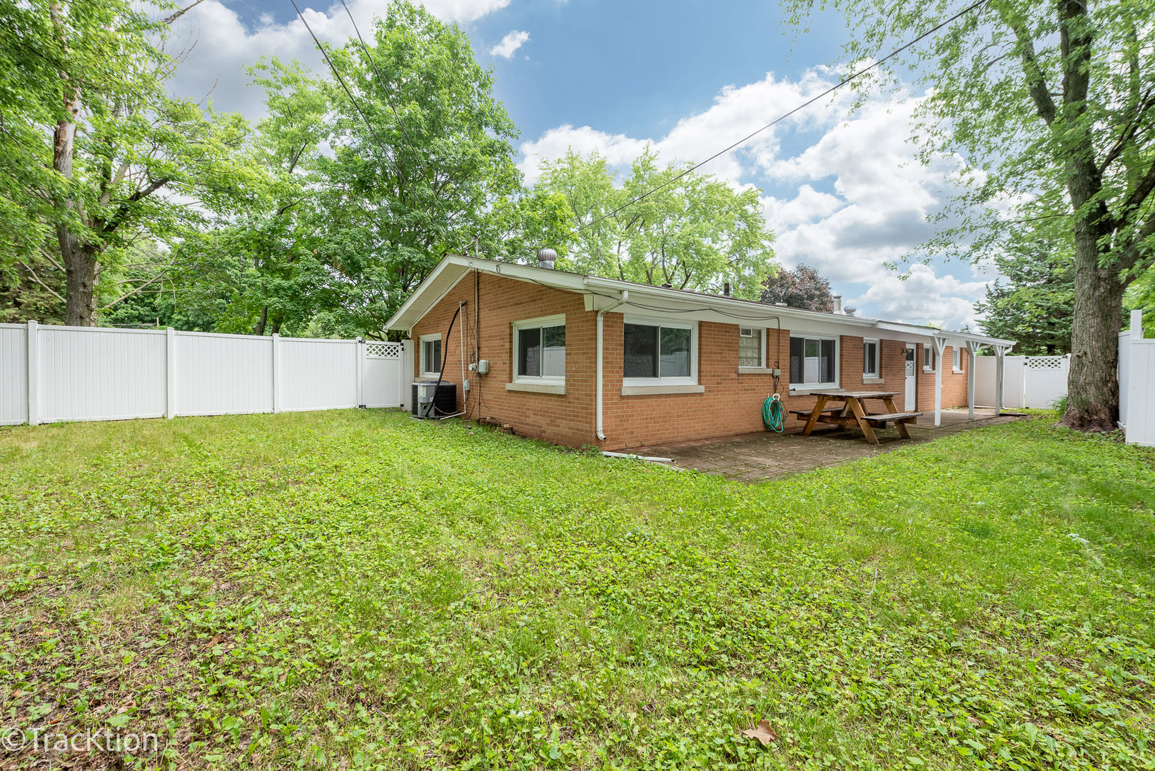 34 Scarsdale Road