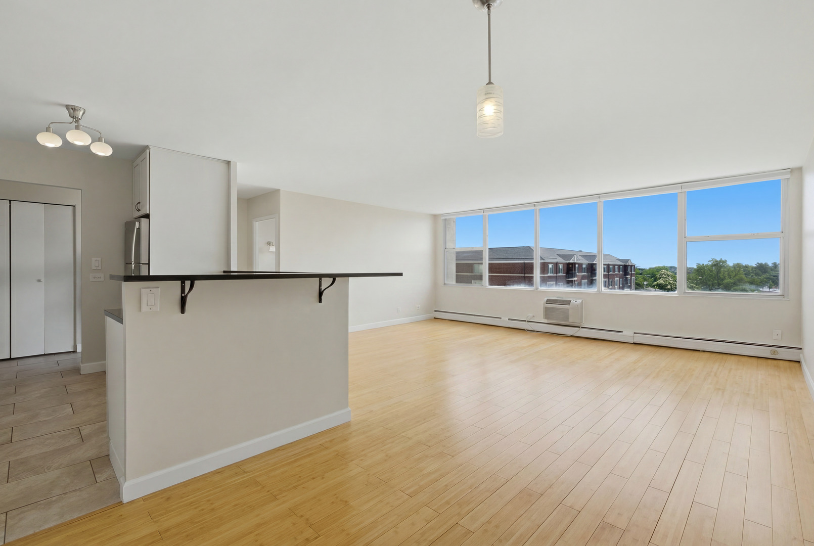 33 N Main Street Unit: 6G