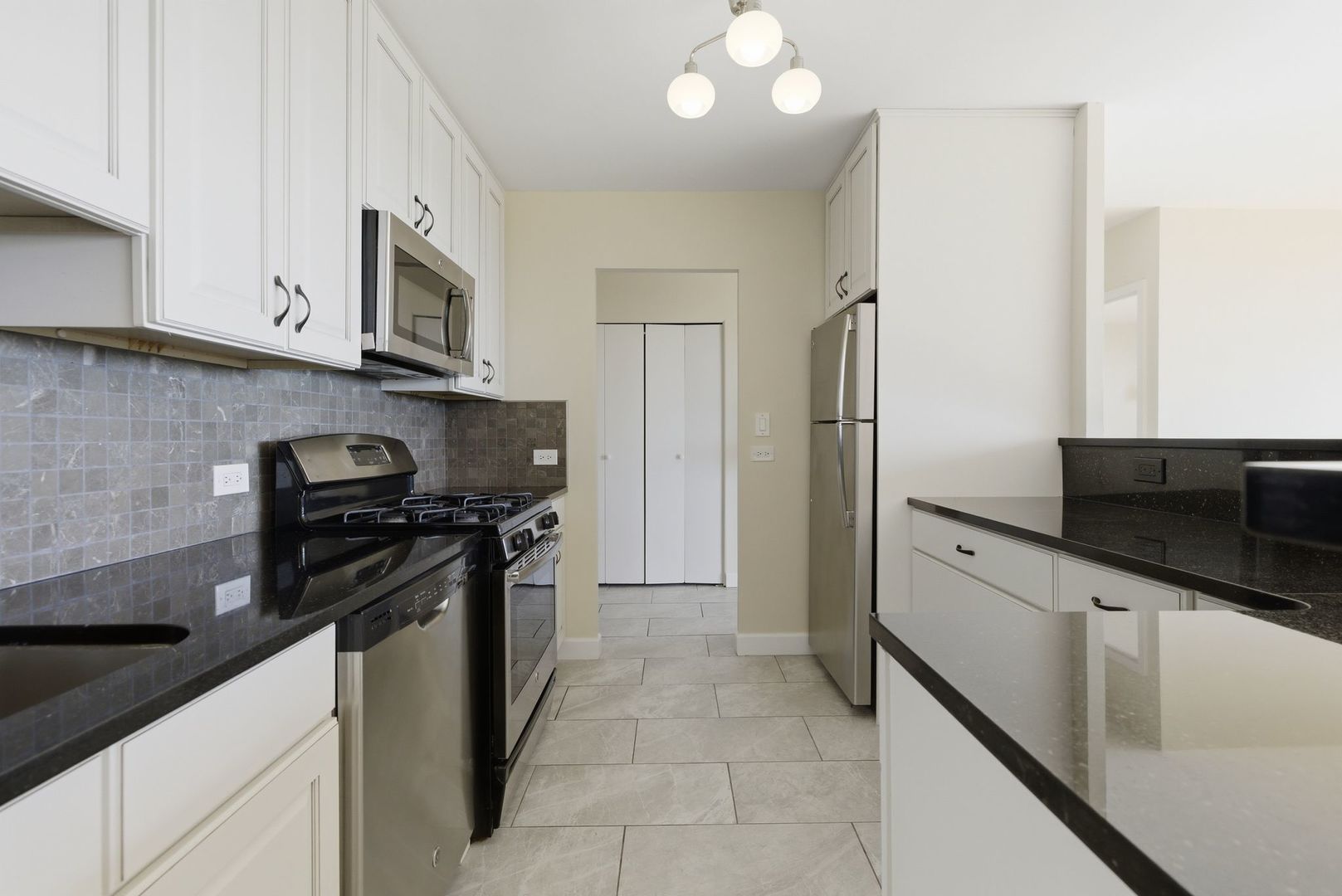 33 N Main Street Unit: 6G