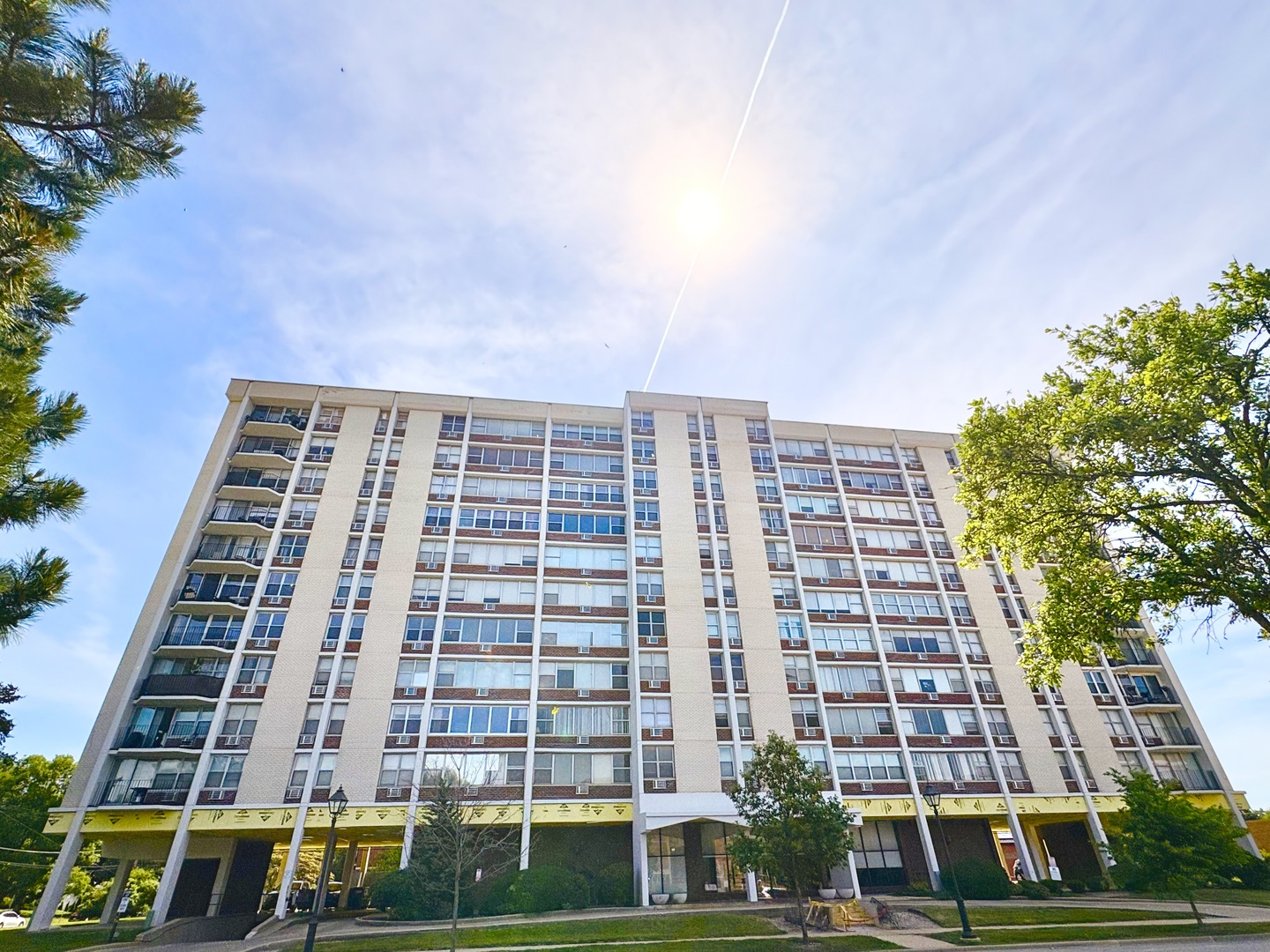 33 N Main Street Unit: 6G