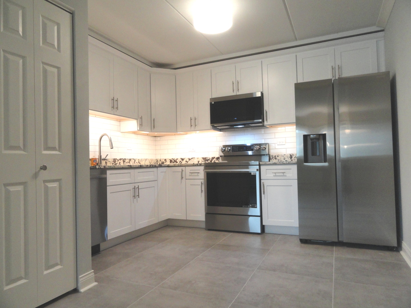 9907 W 58th Street Unit: 1