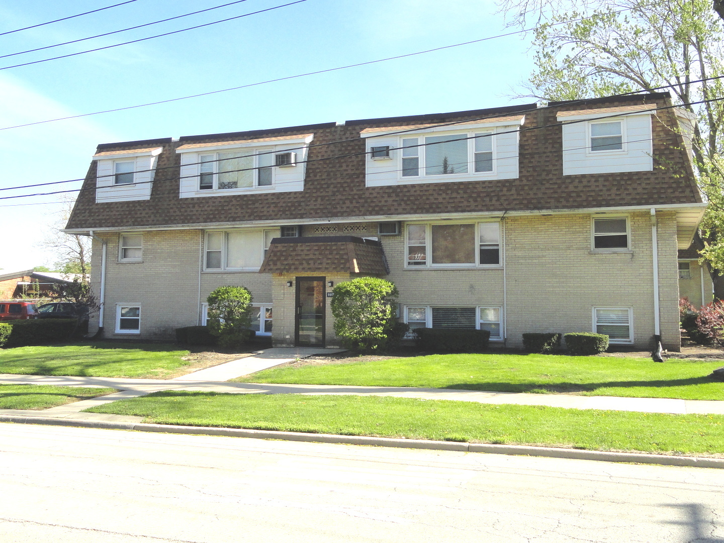 9907 W 58th Street Unit: 1