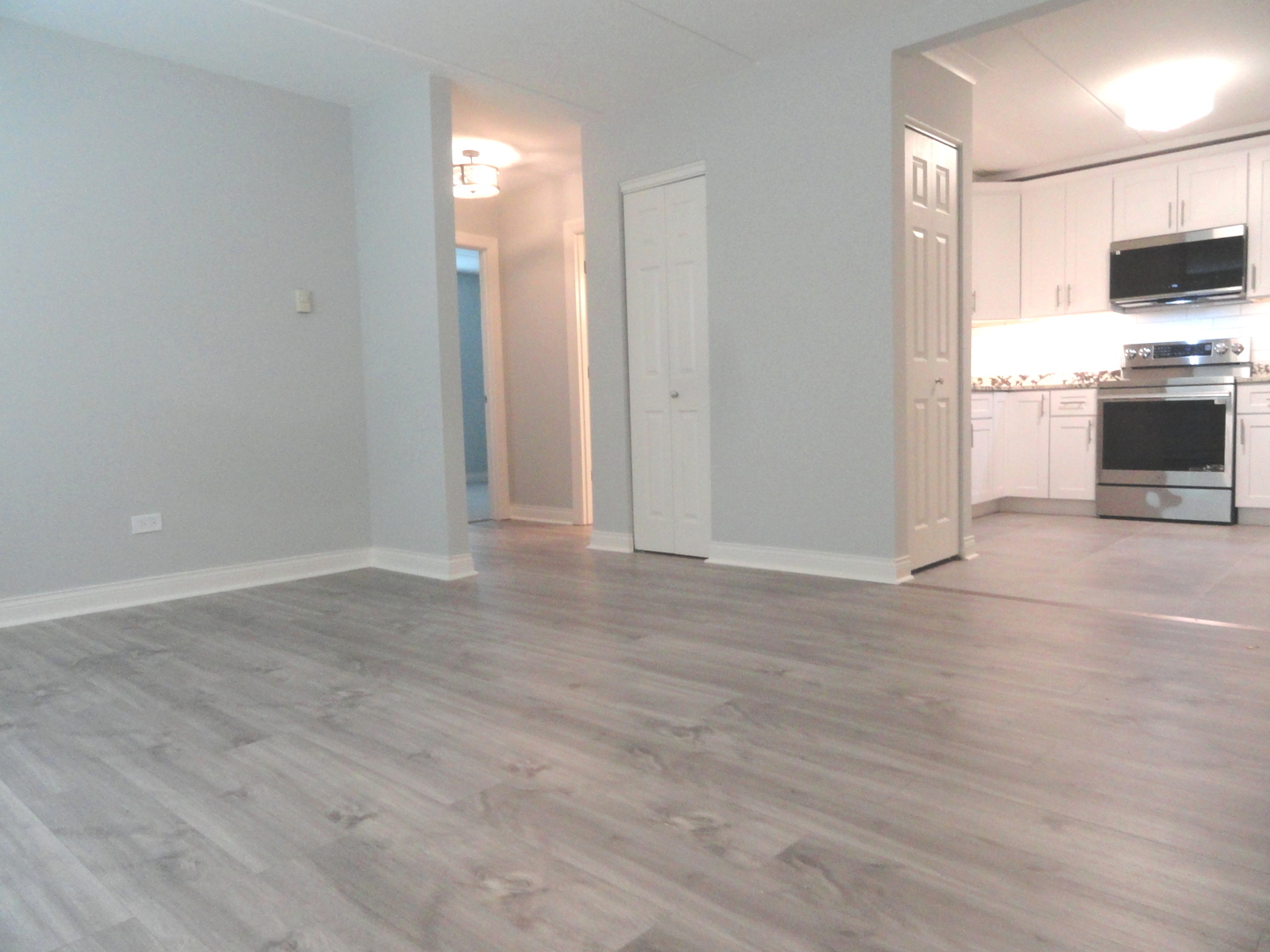 9907 W 58th Street Unit: 1