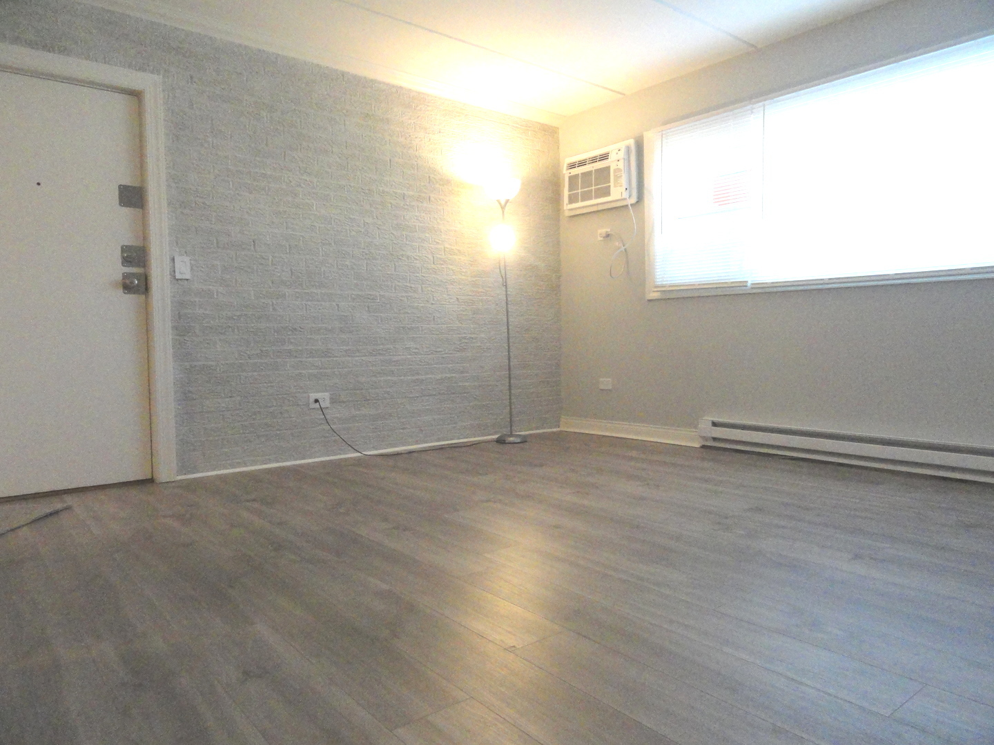 9907 W 58th Street Unit: 1
