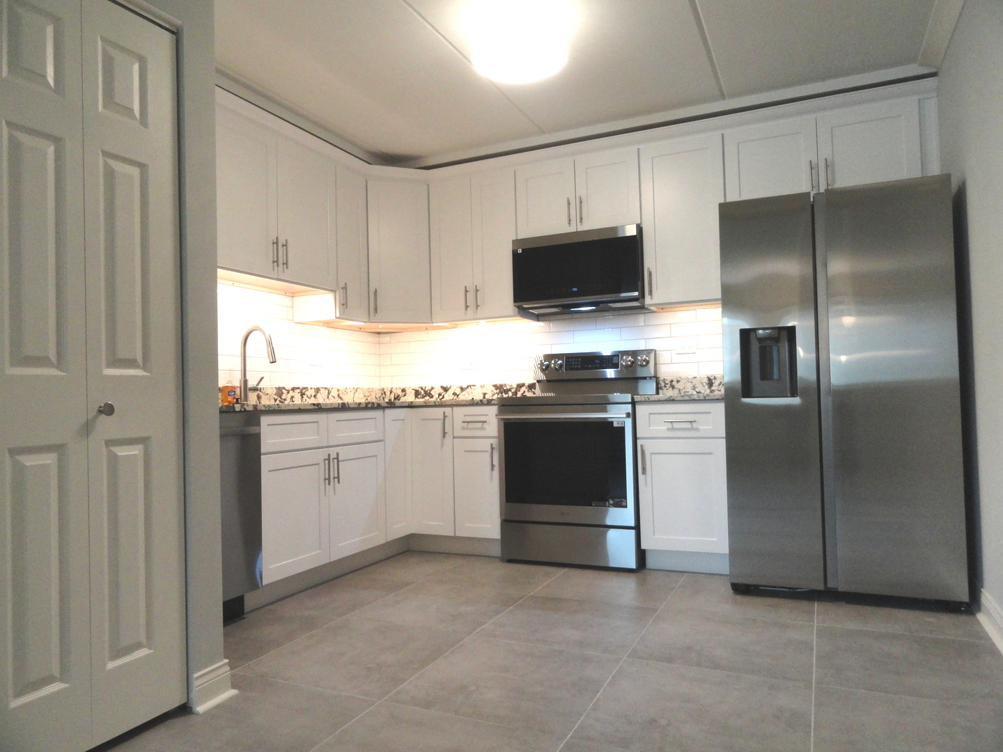 9907 W 58th Street Unit: 1