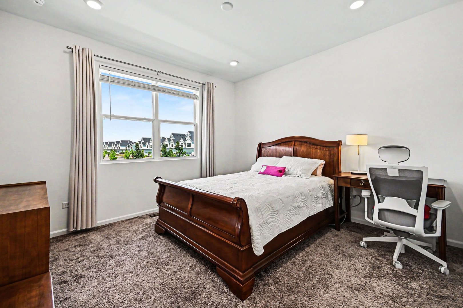 4271 Chelsea Manor Circle