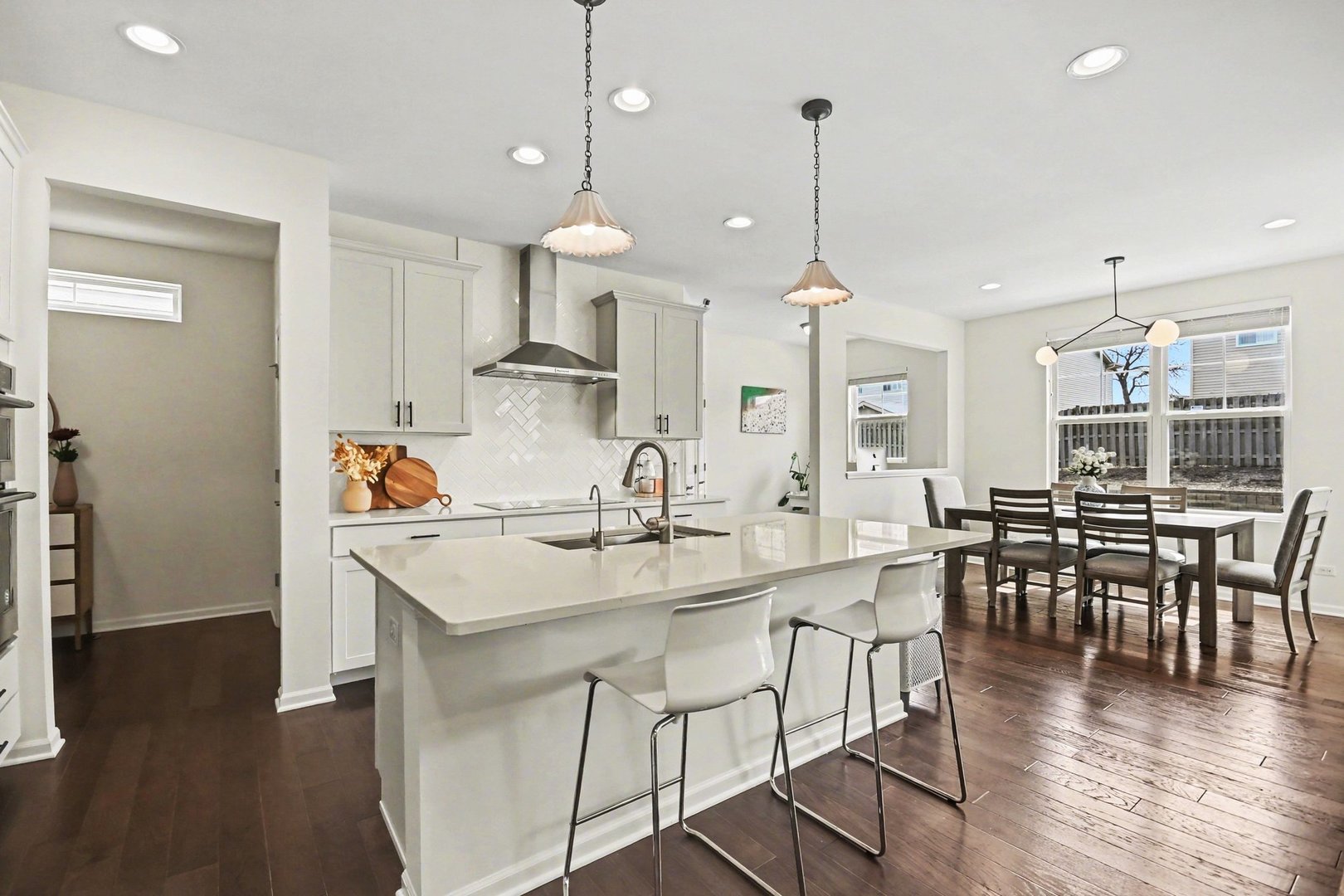2515 LEANDER Court