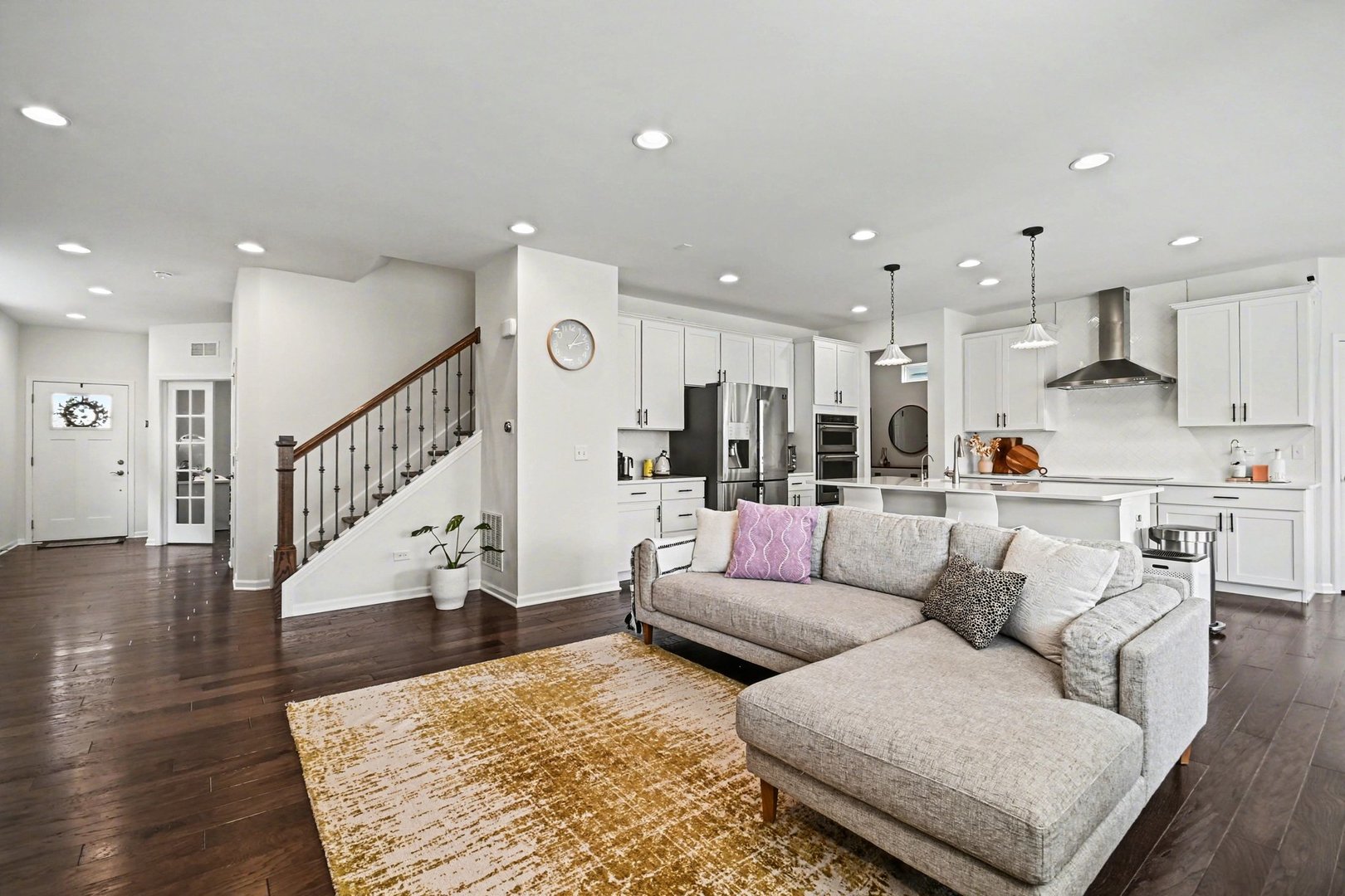 2515 LEANDER Court