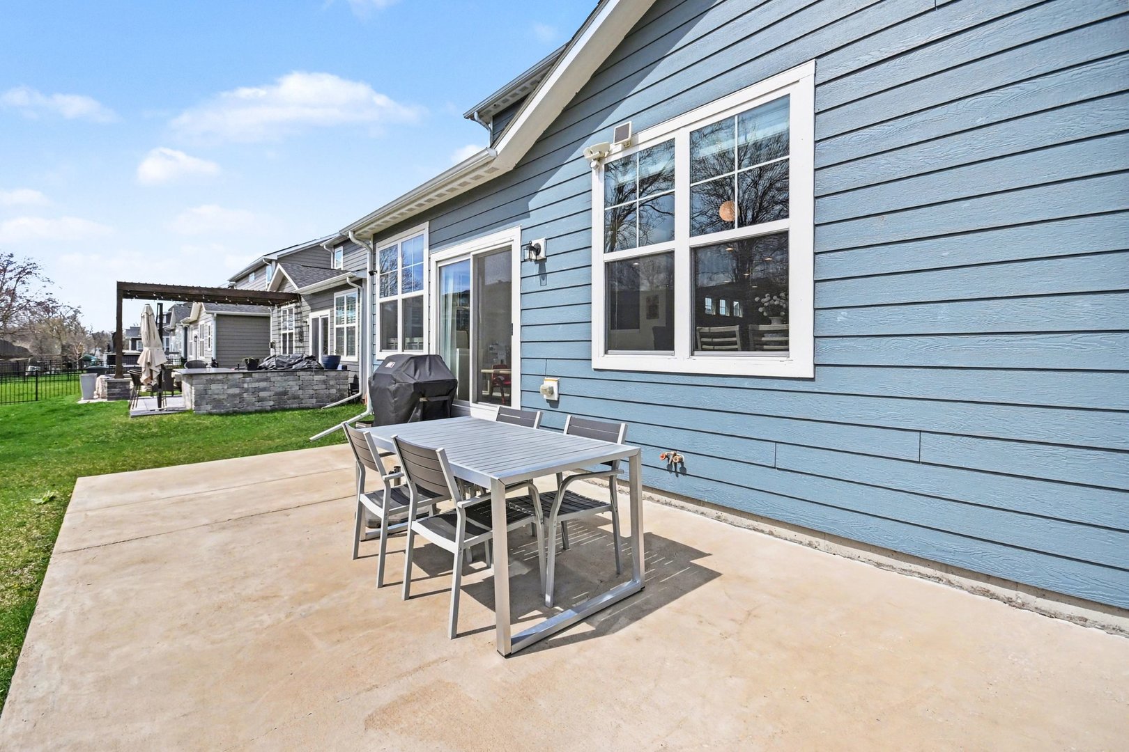 2515 LEANDER Court