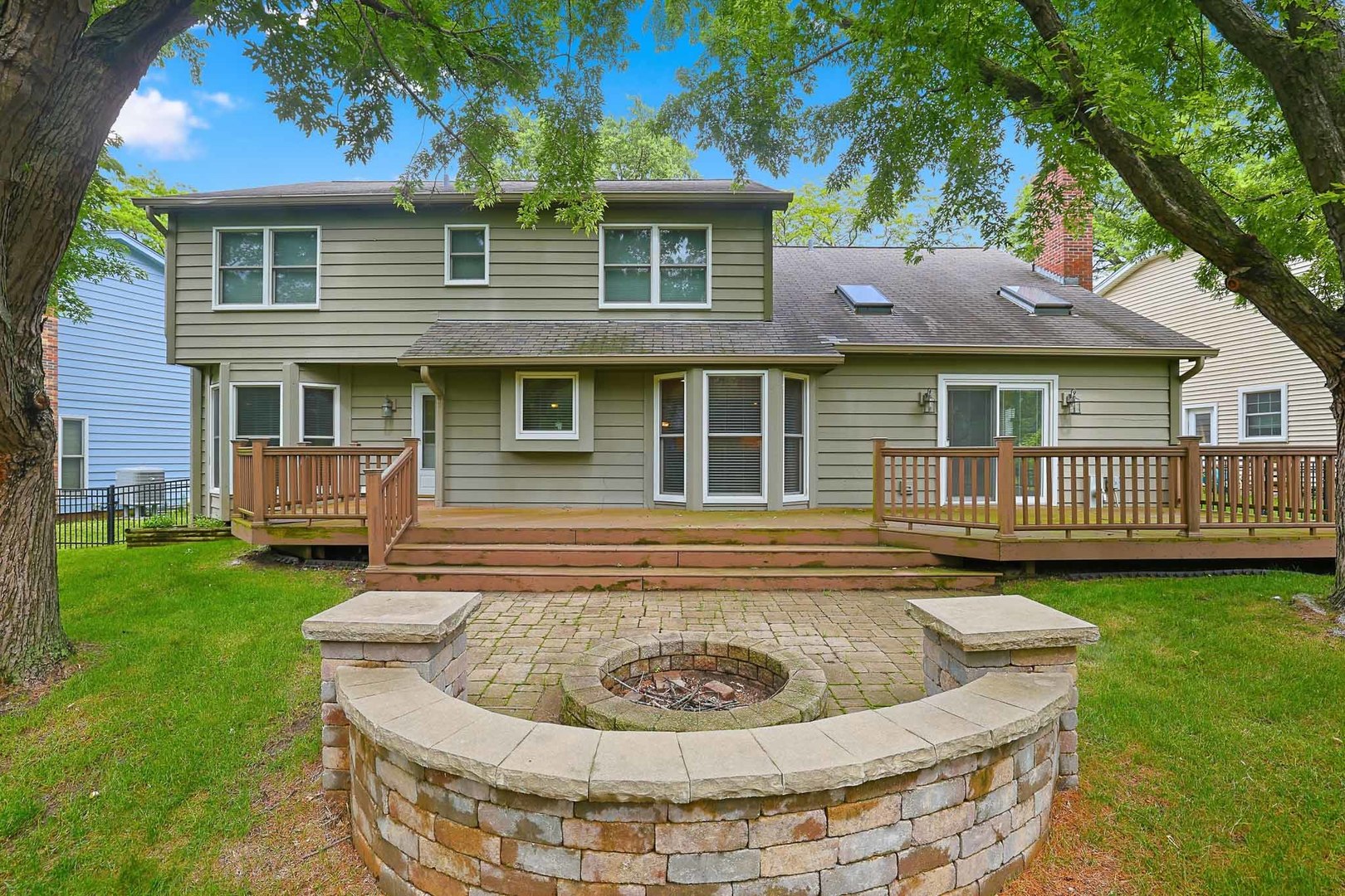 2528 Sun Valley Road