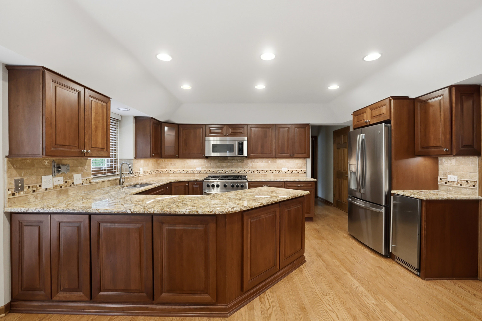 2528 Sun Valley Road