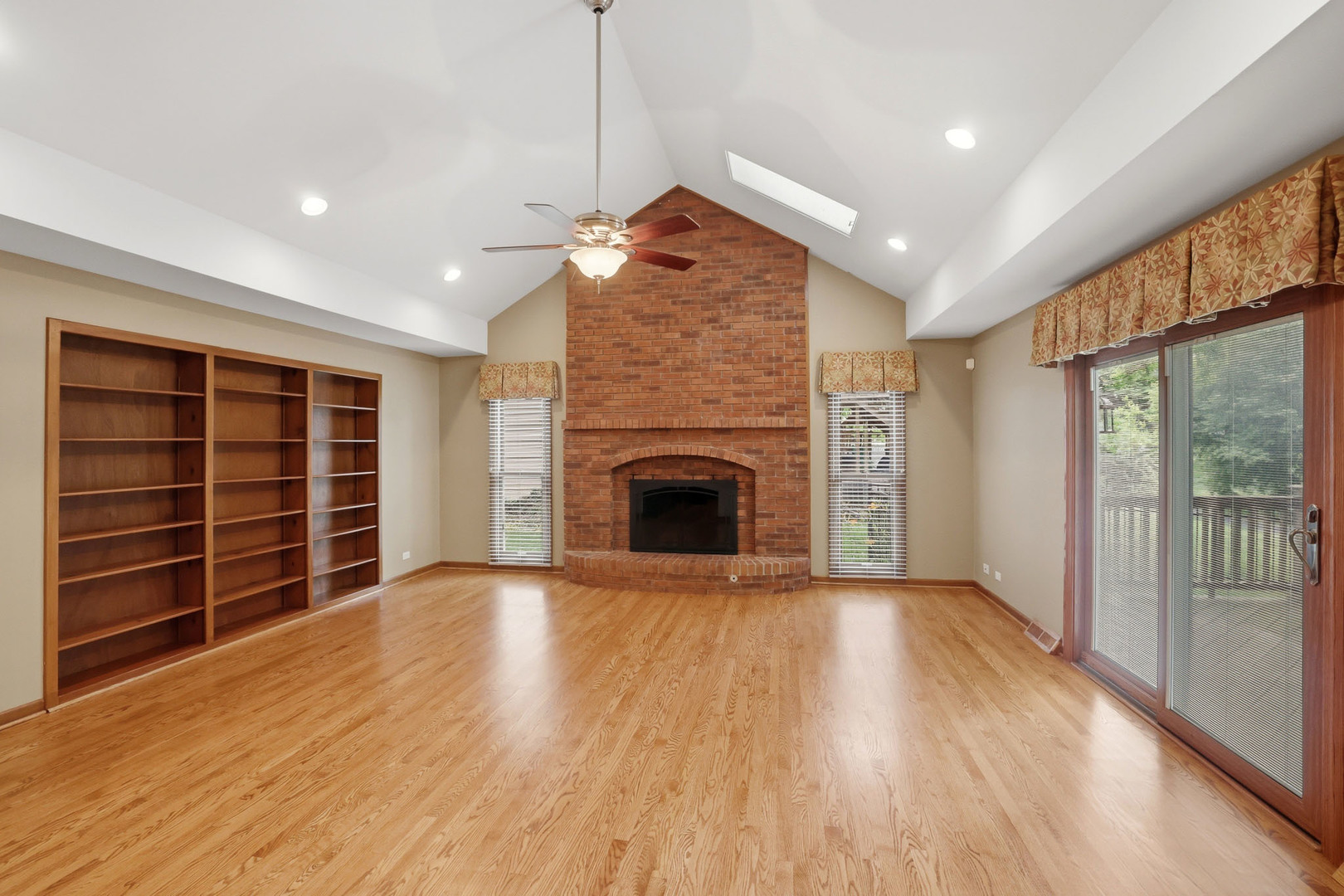 2528 Sun Valley Road