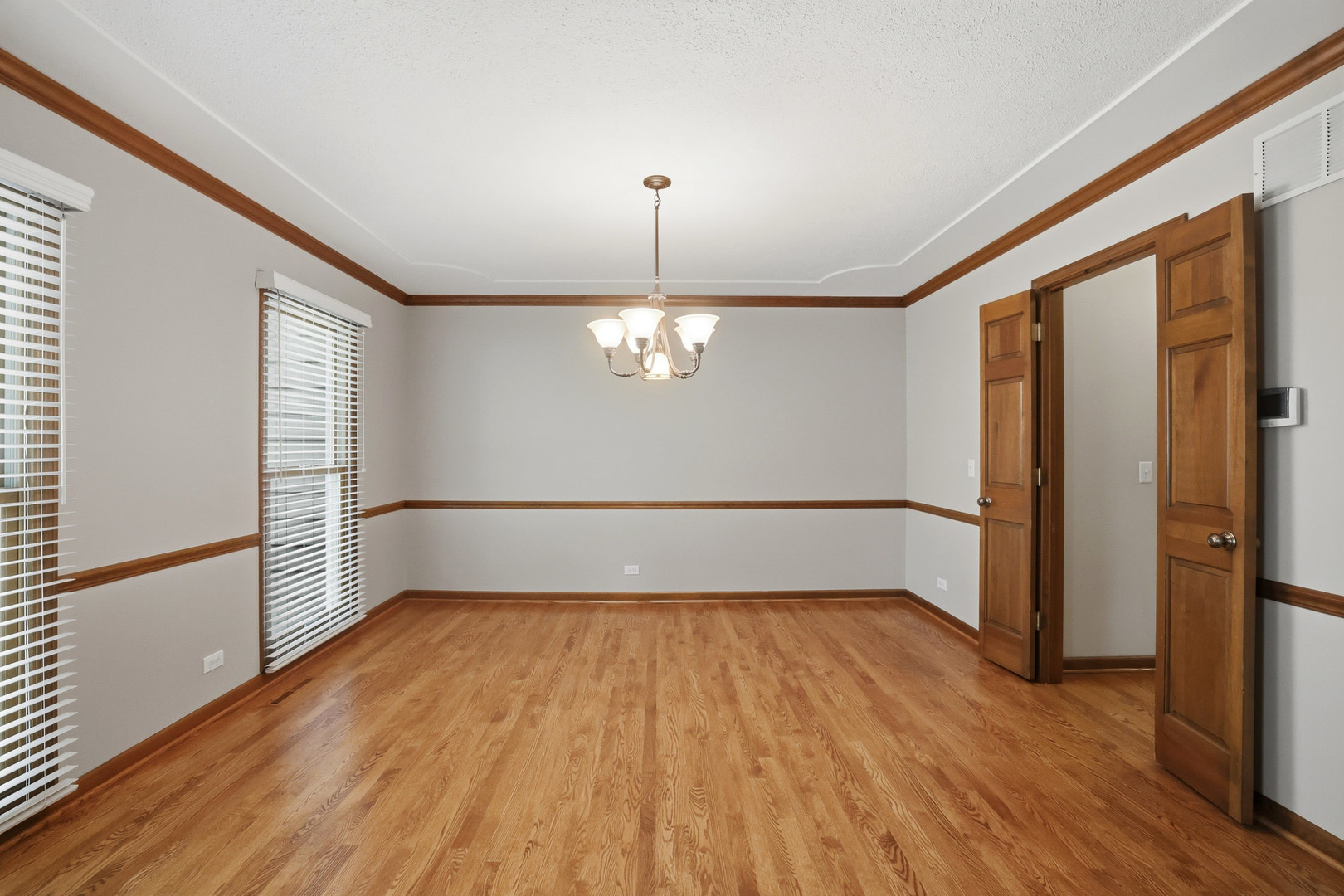 2528 Sun Valley Road