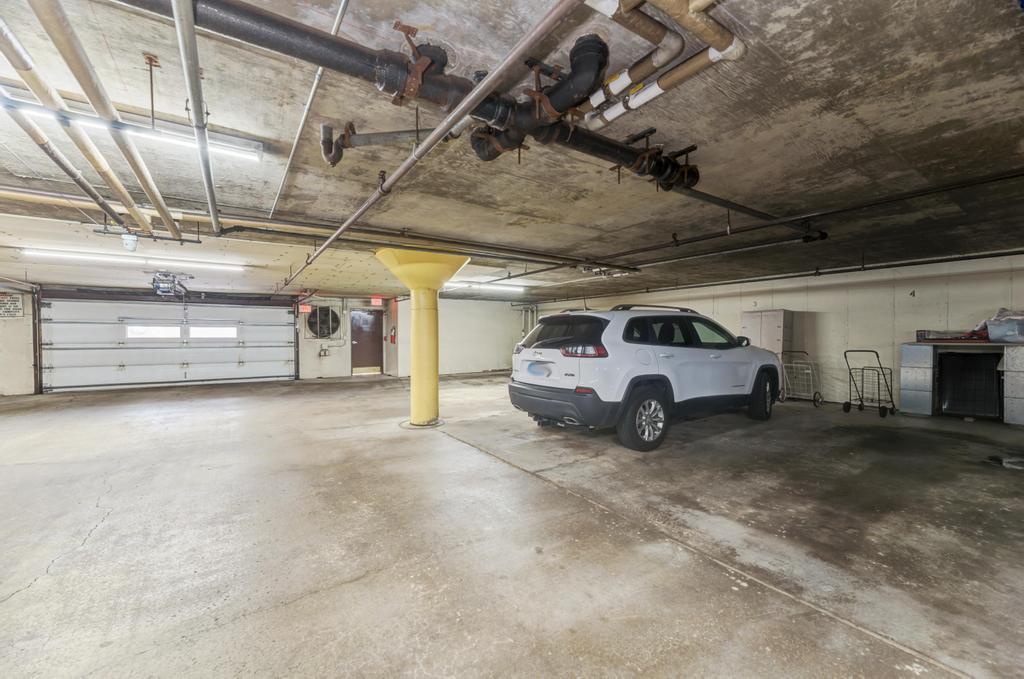 4000 Dundee Road Unit: 107