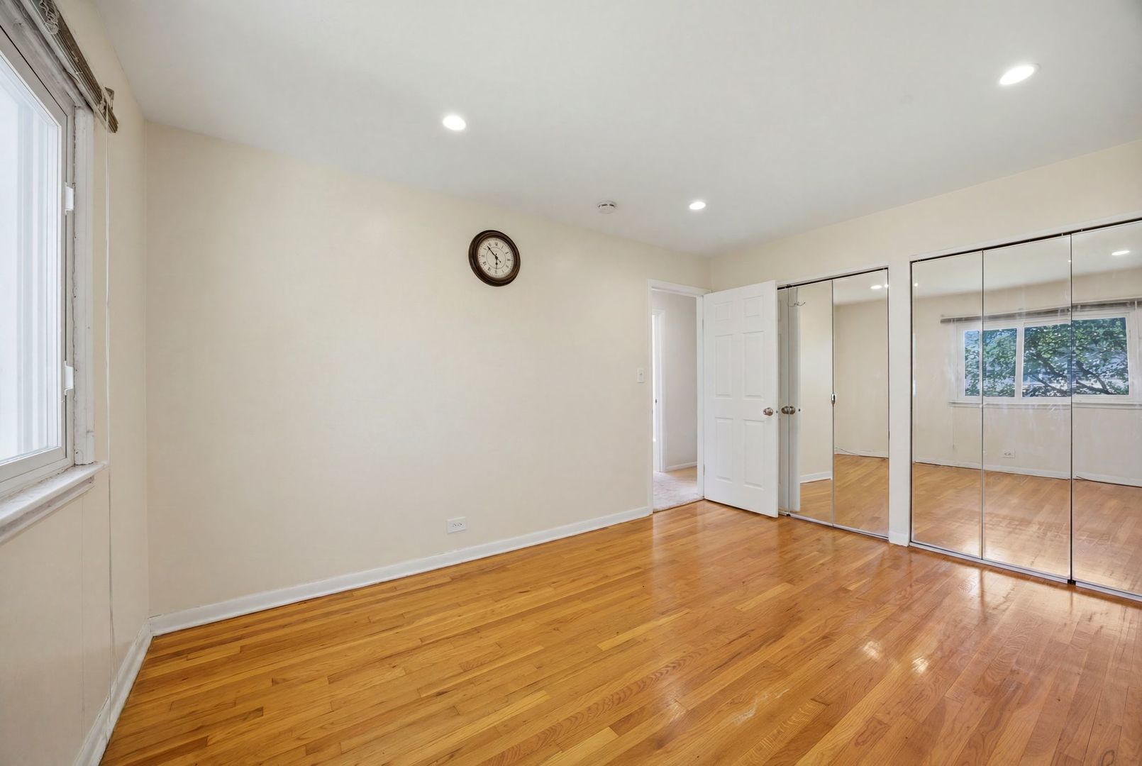 1142 Brighton Place