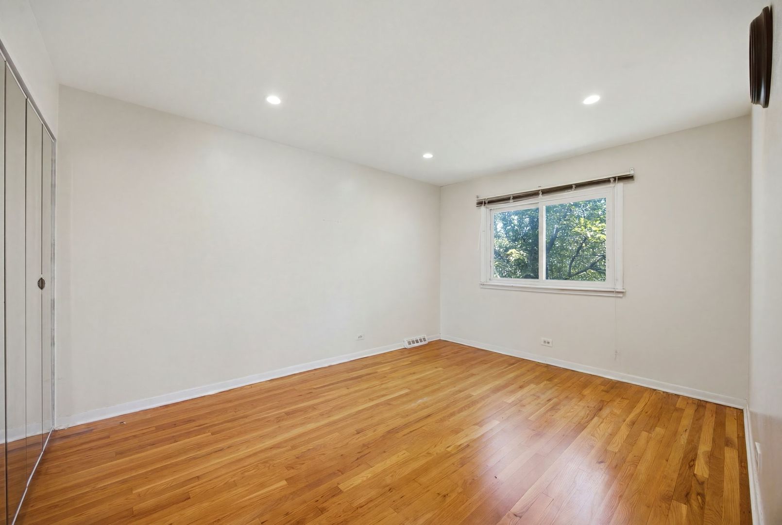 1142 Brighton Place
