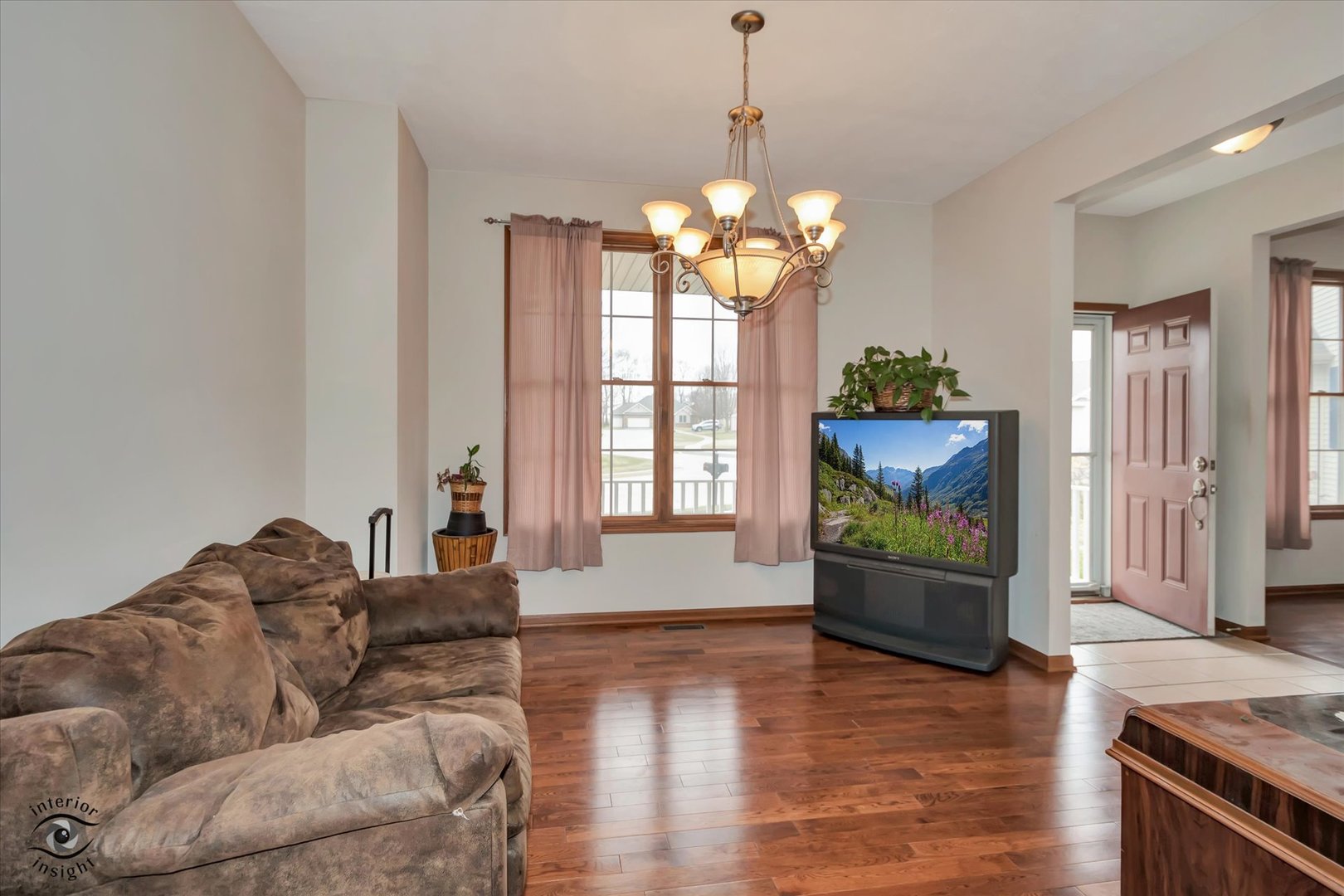 4478 Tufted Deer Court