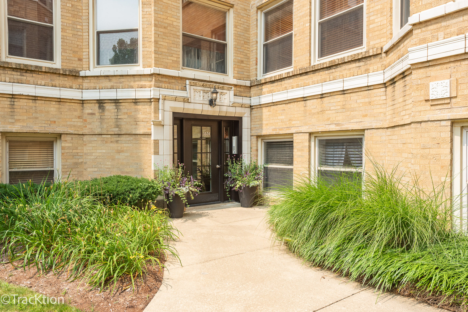 1634 W Columbia Avenue Unit: 1N