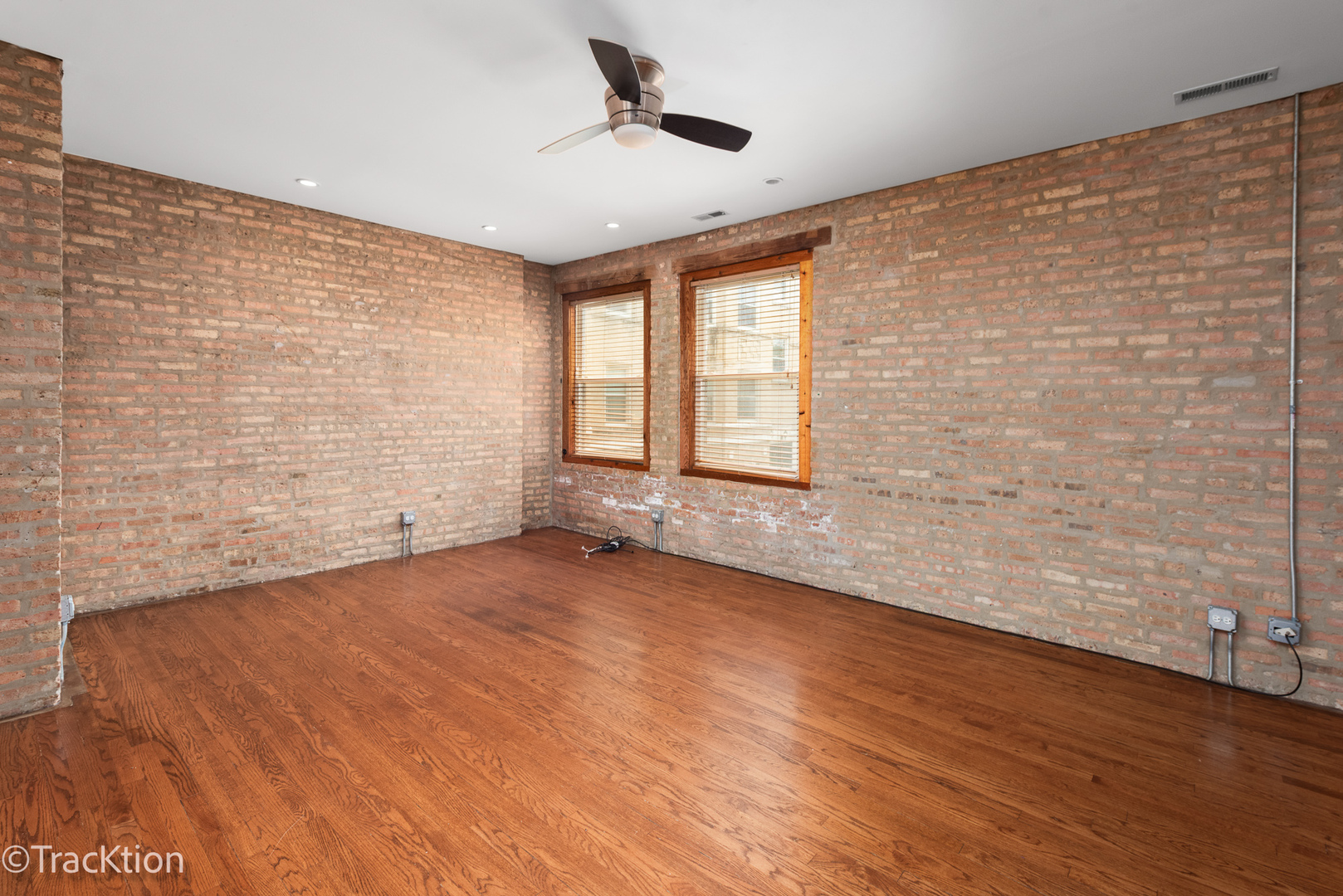 1634 W Columbia Avenue Unit: 1N