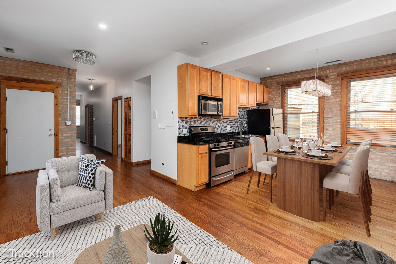 1634 W Columbia Avenue Unit: 1N