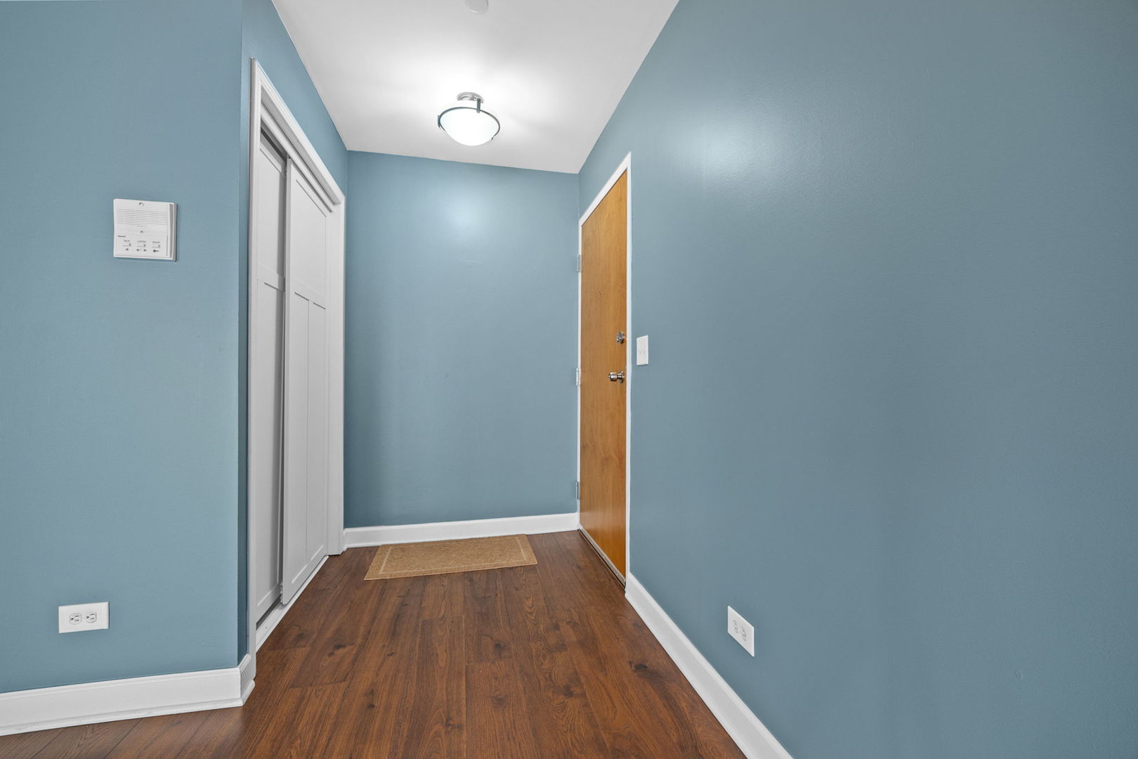 7050 Newport Drive Unit: 101
