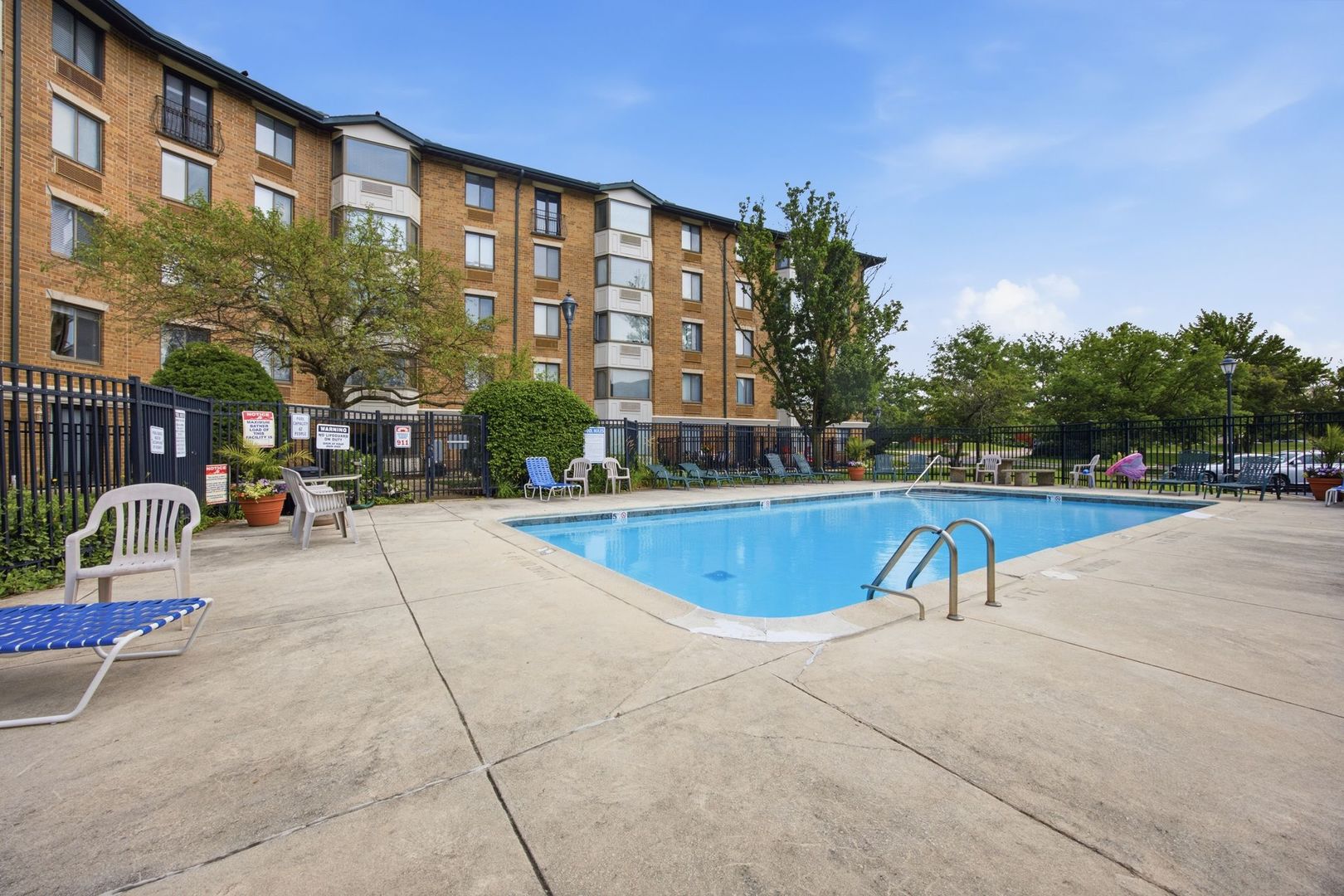 470 Fawell Boulevard Unit: 315