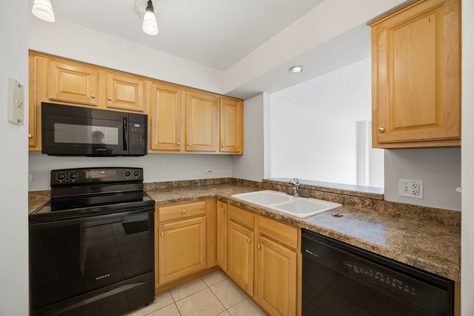 470 Fawell Boulevard Unit: 315