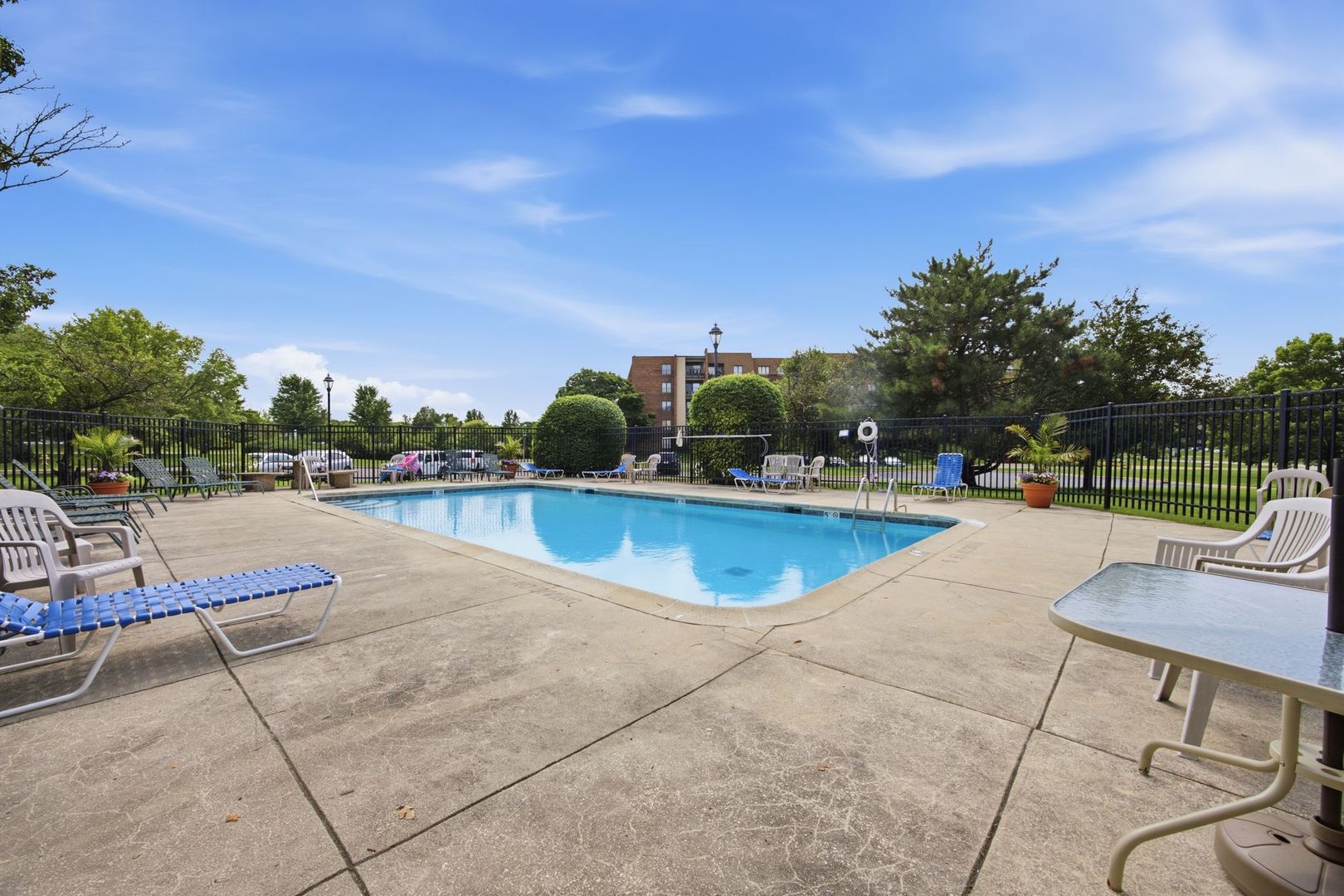 470 Fawell Boulevard Unit: 315