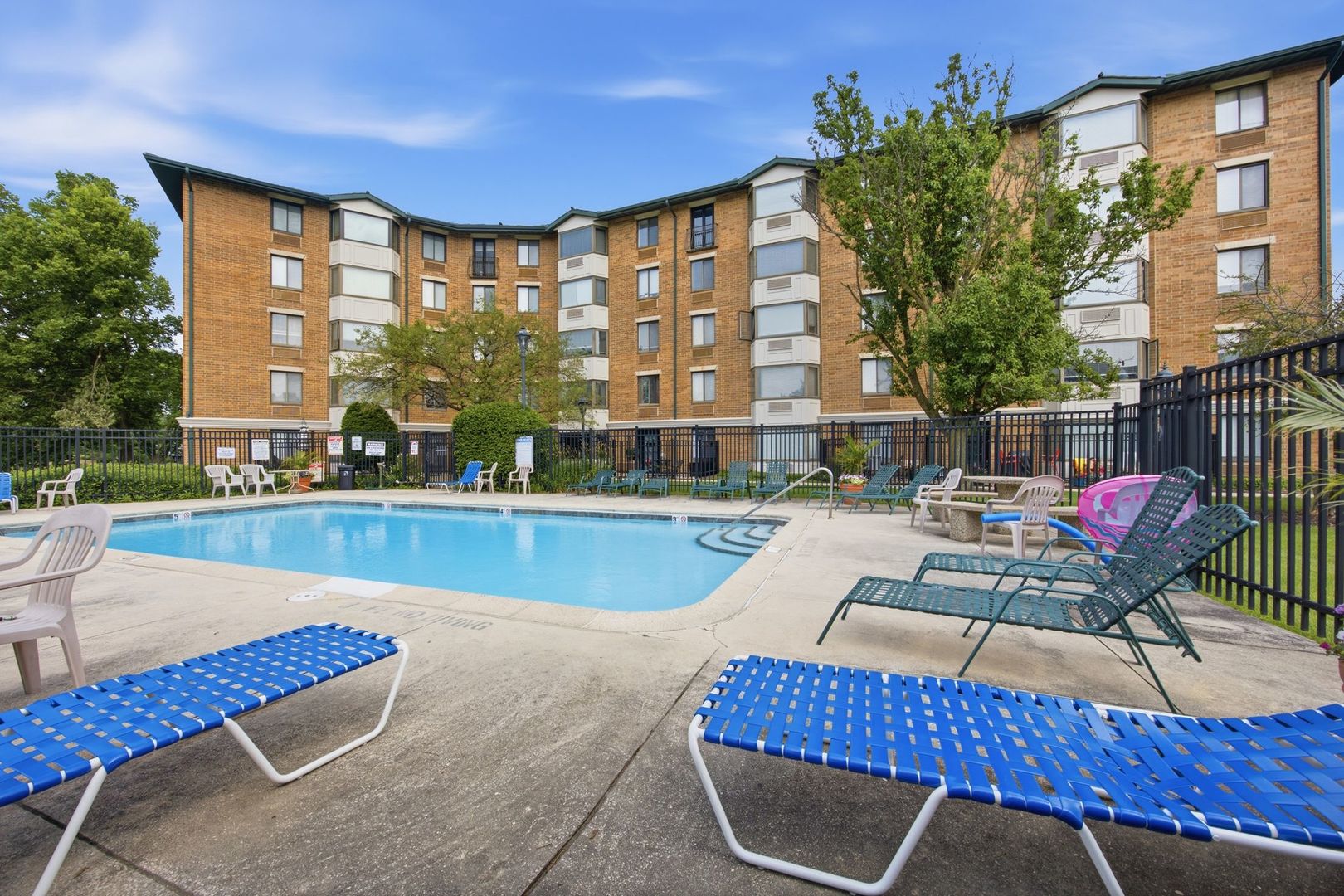 470 Fawell Boulevard Unit: 315