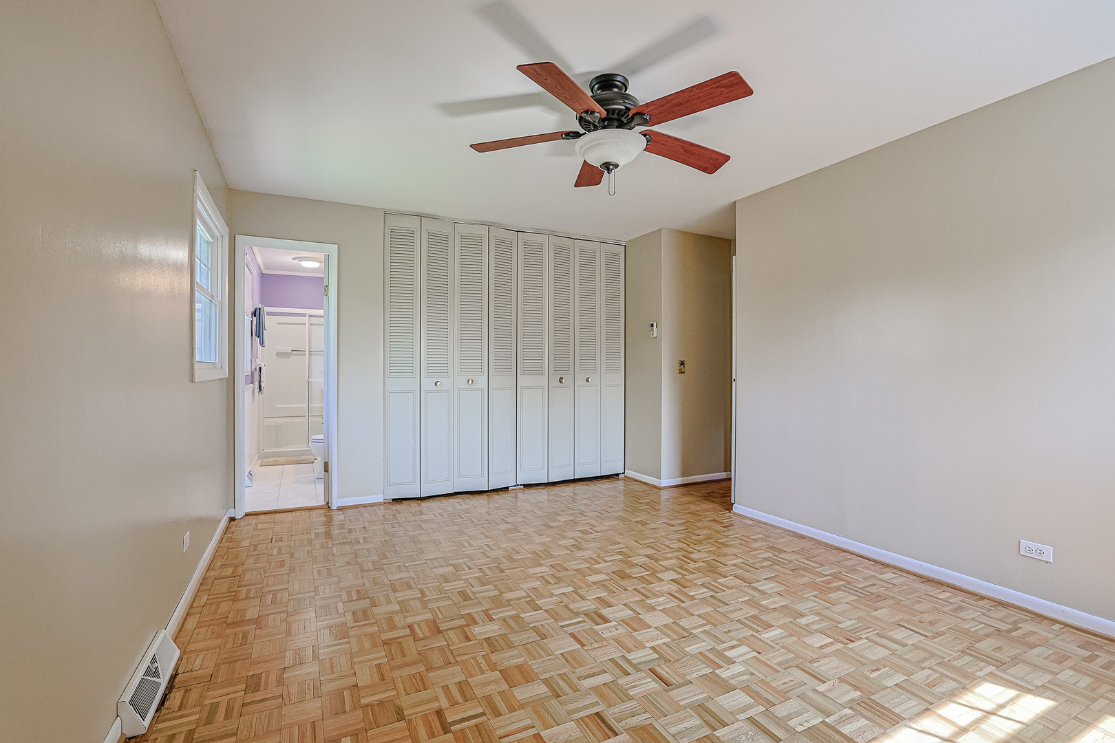 6104 Westgate Court