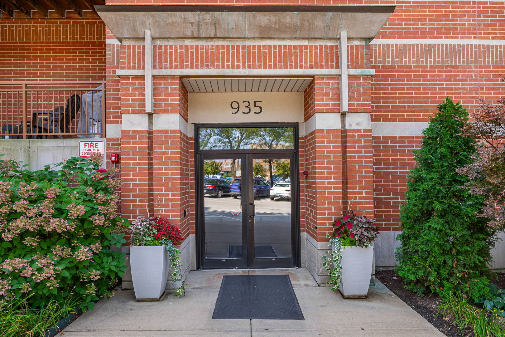 935 Burlington Avenue Unit: 309